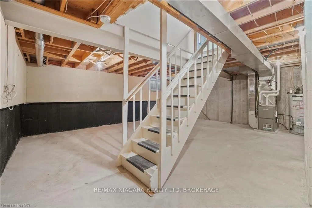 Photo 24 of Unit 1, 6344 Drummond Road, Niagara Falls, Dorchester — HOMEH