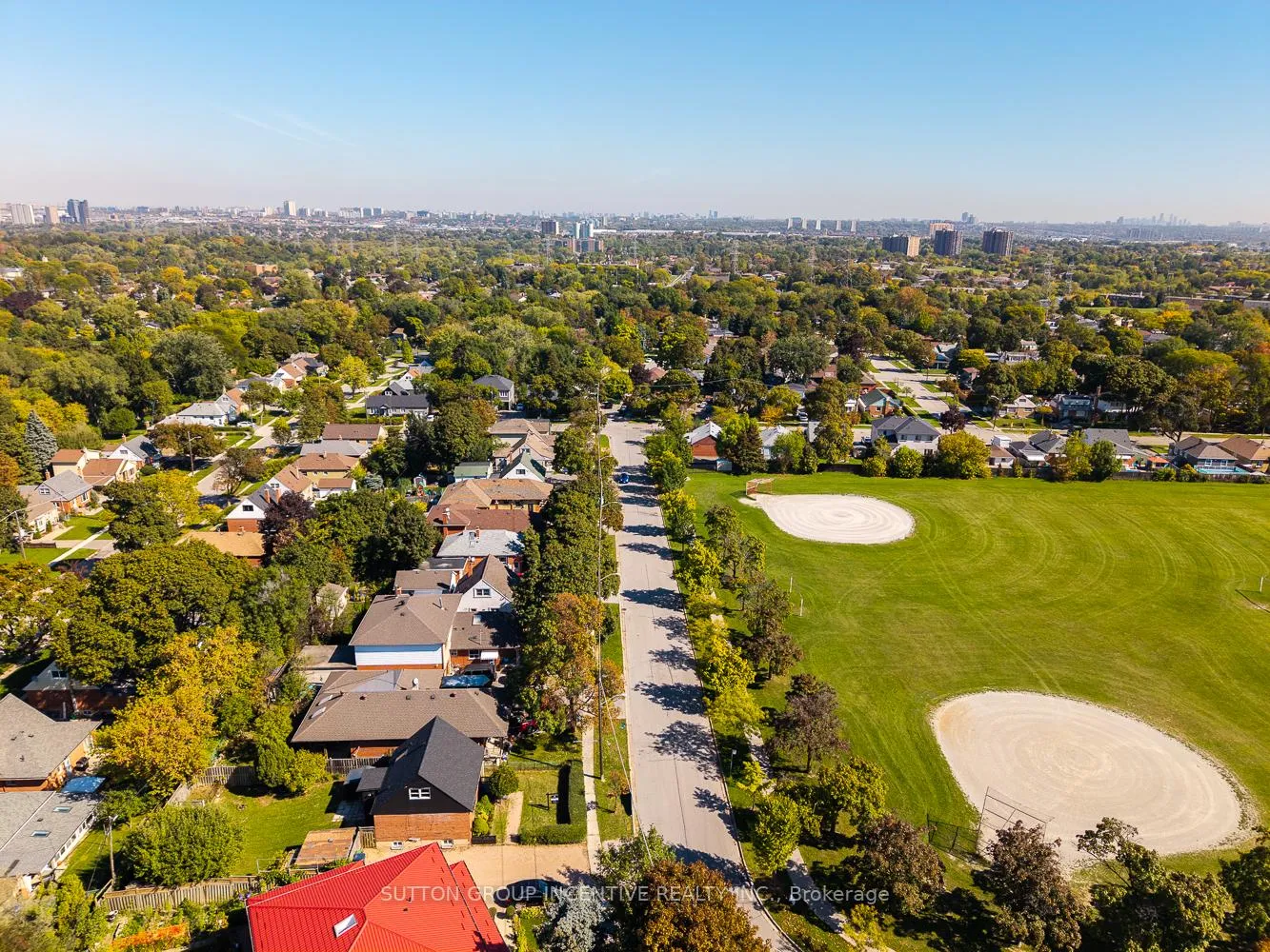 Photo 24 of 65 Barrhead Crescent, Etobicoke, Rexdale-Kipling — HOMEH