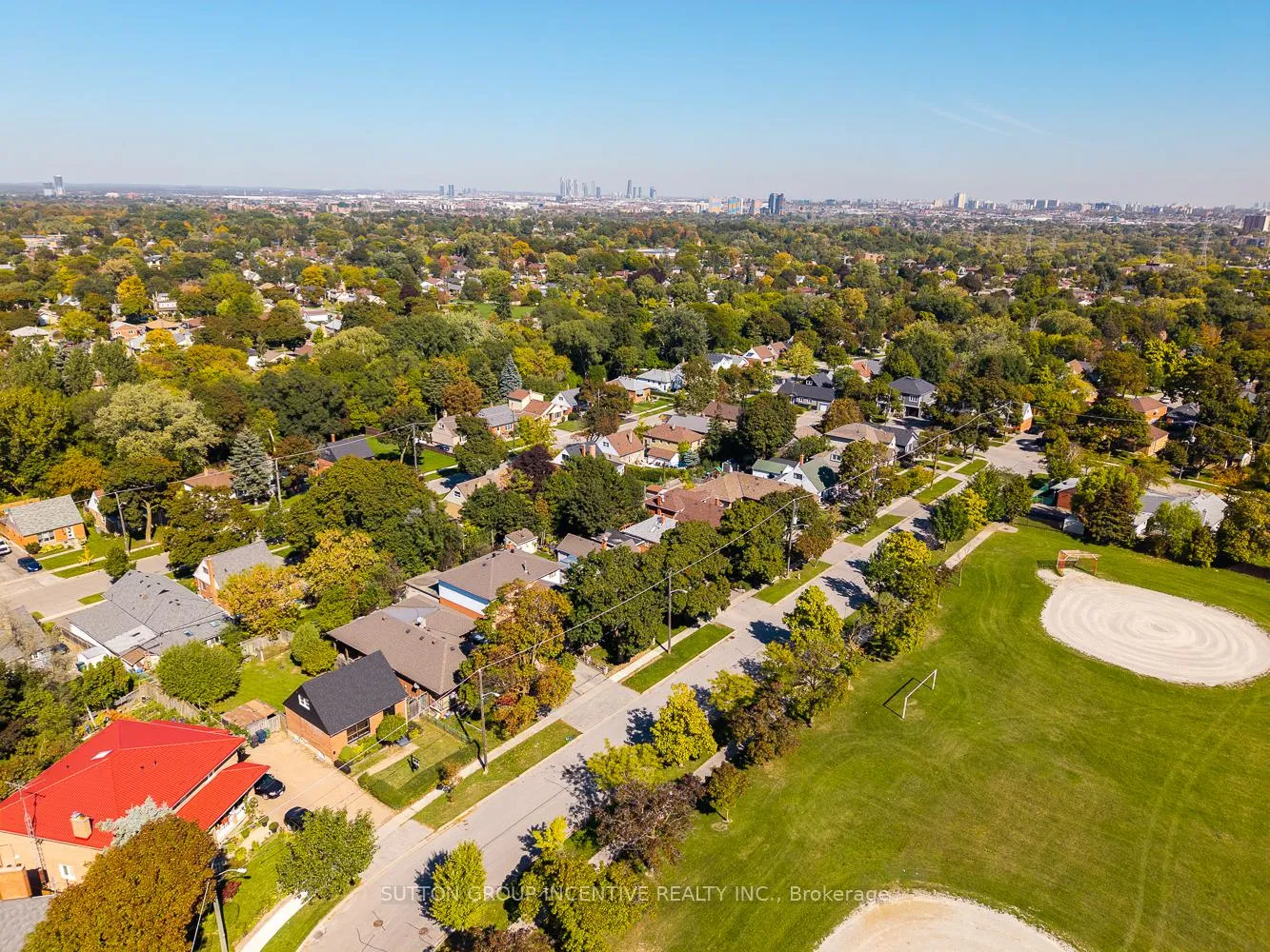 Photo 25 of 65 Barrhead Crescent, Etobicoke, Rexdale-Kipling — HOMEH