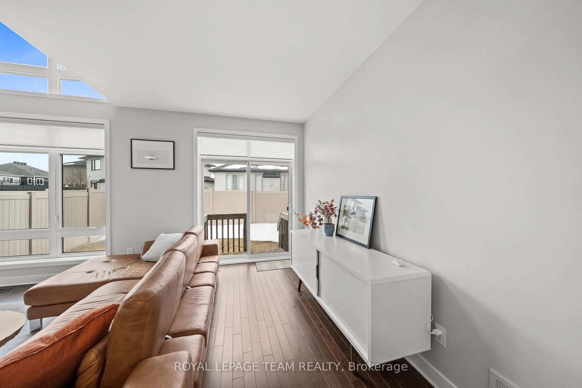 Photo 21 of 539 Honeylocust Avenue, Ottawa, Kanata - Emerald Meadows/Trailwest — HOMEH