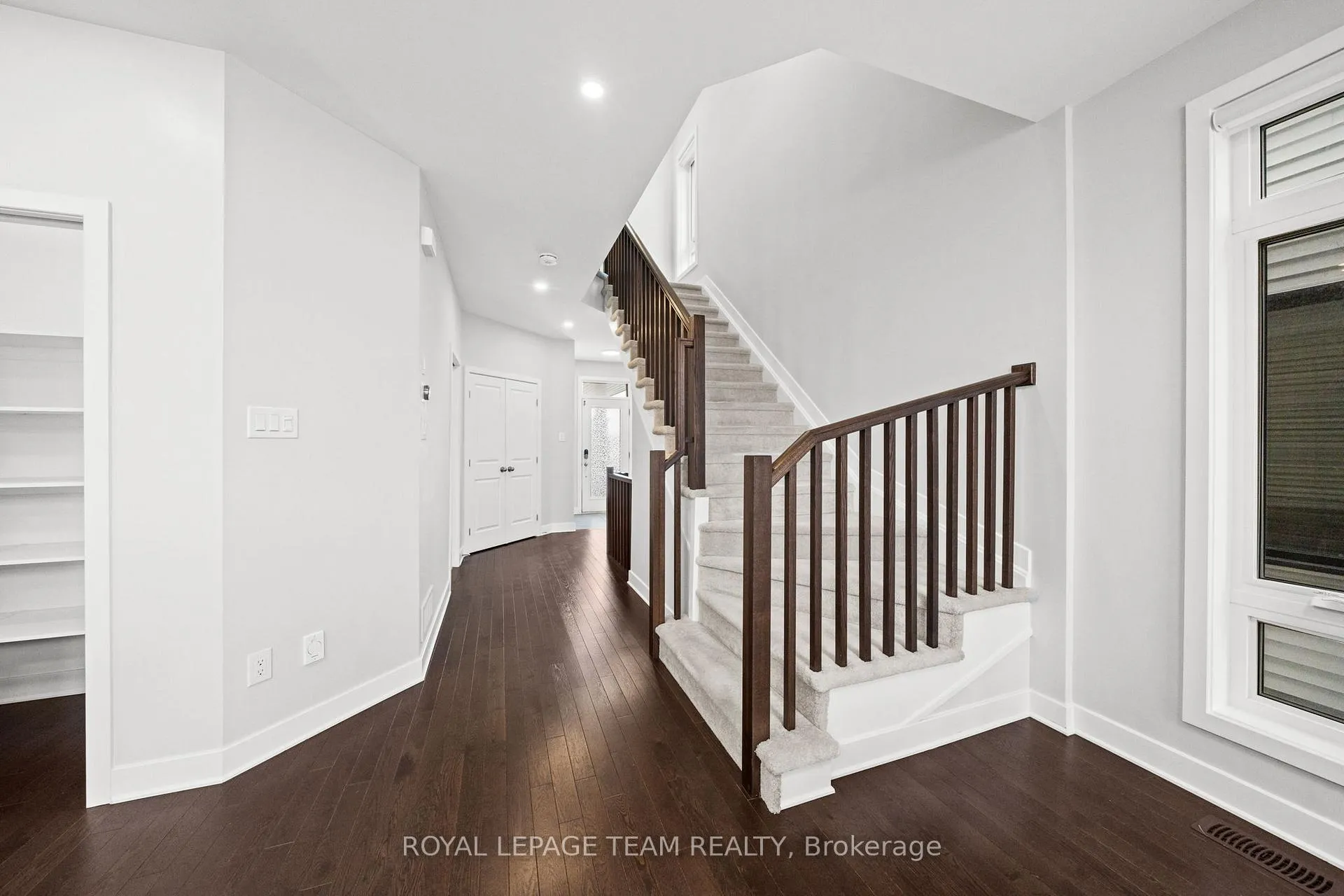Photo 22 of 539 Honeylocust Avenue, Ottawa, Kanata - Emerald Meadows/Trailwest — HOMEH