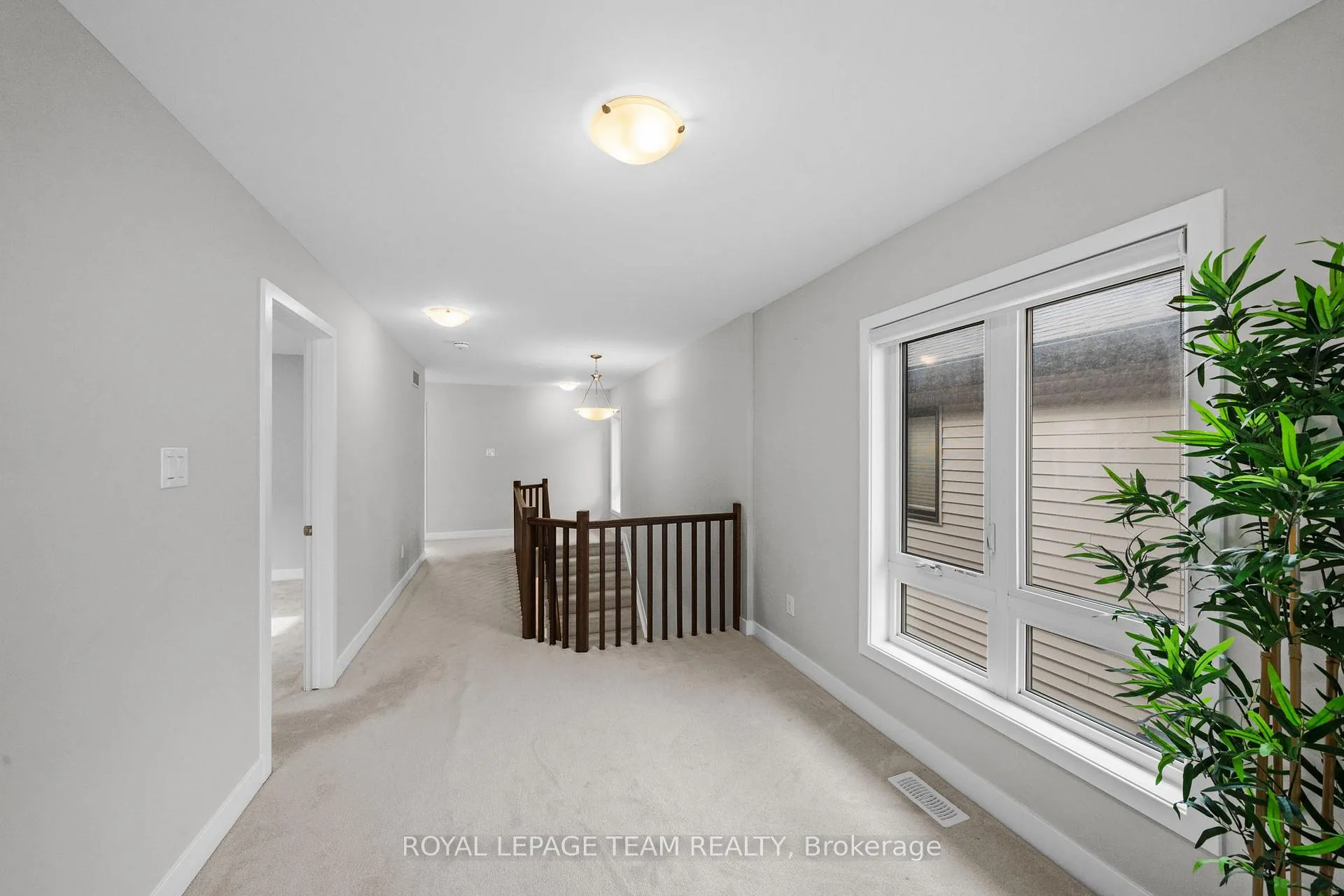 Photo 32 of 539 Honeylocust Avenue, Ottawa, Kanata - Emerald Meadows/Trailwest — HOMEH