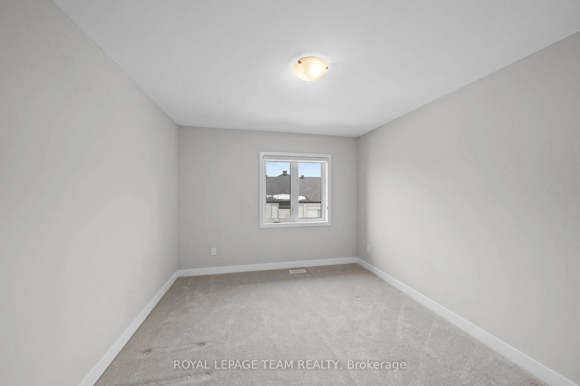 Photo 39 of 539 Honeylocust Avenue, Ottawa, Kanata - Emerald Meadows/Trailwest — HOMEH