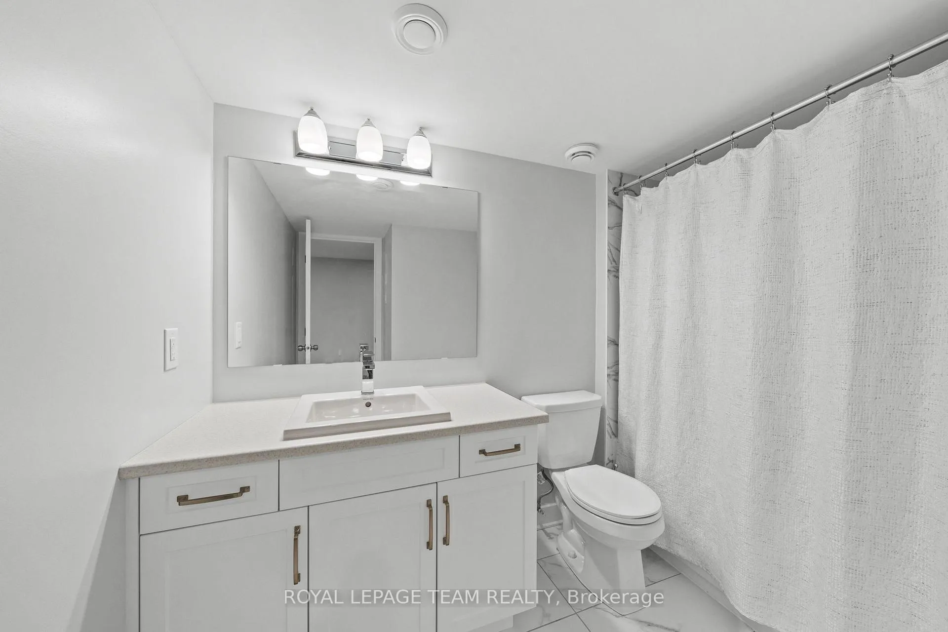 Photo 45 of 539 Honeylocust Avenue, Ottawa, Kanata - Emerald Meadows/Trailwest — HOMEH
