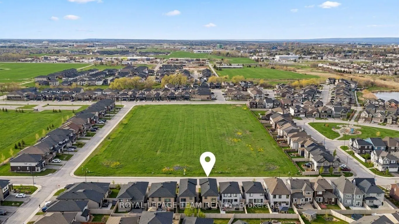 Photo 49 of 539 Honeylocust Avenue, Ottawa, Kanata - Emerald Meadows/Trailwest — HOMEH