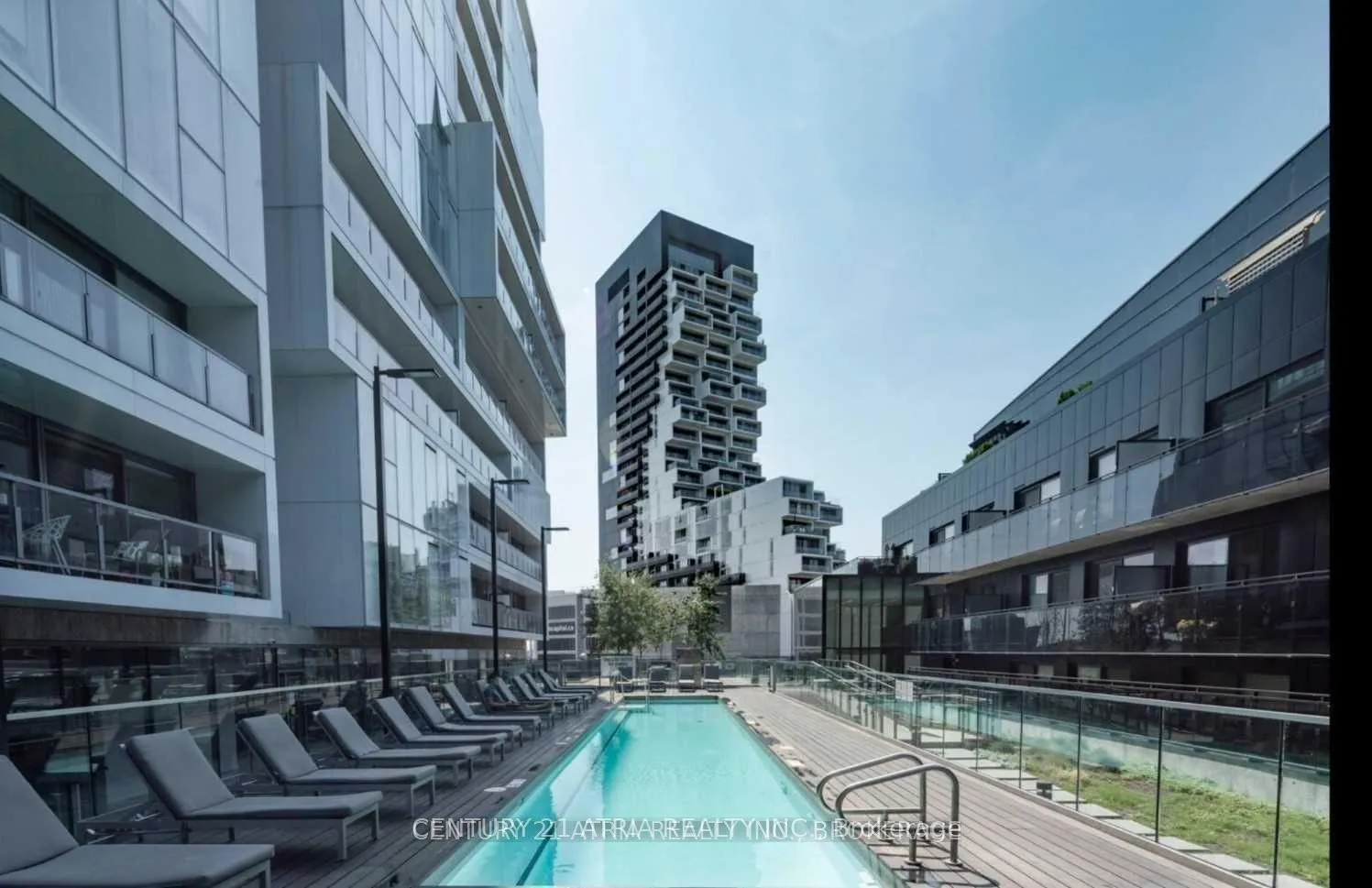 Photo 1 of Unit 1022, 32 Trolley Crescent, Toronto, Waterfront Communities — HOMEH