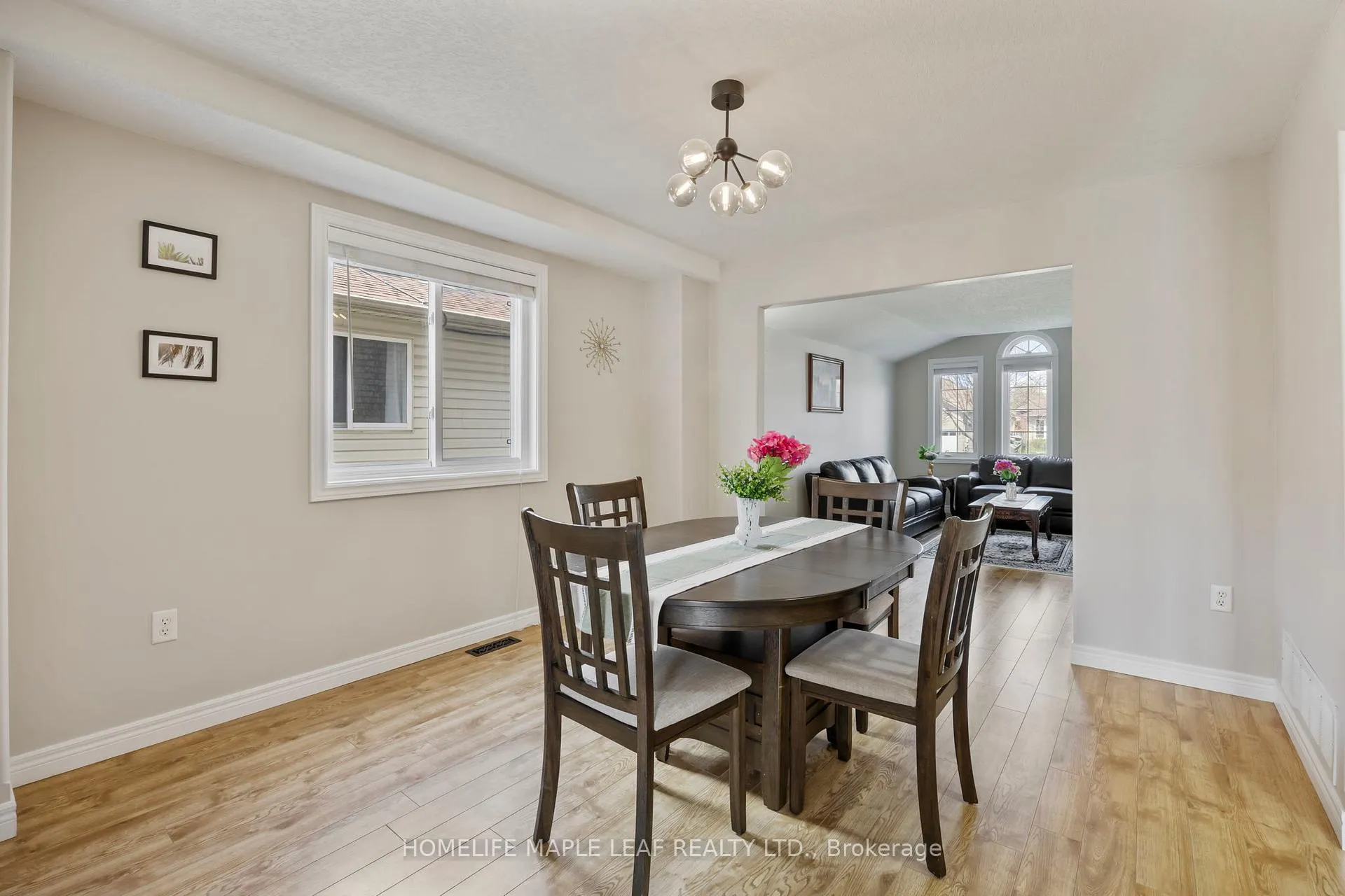 Photo 11 of 17 Irene Drive, Barrie, Painswick South — HOMEH