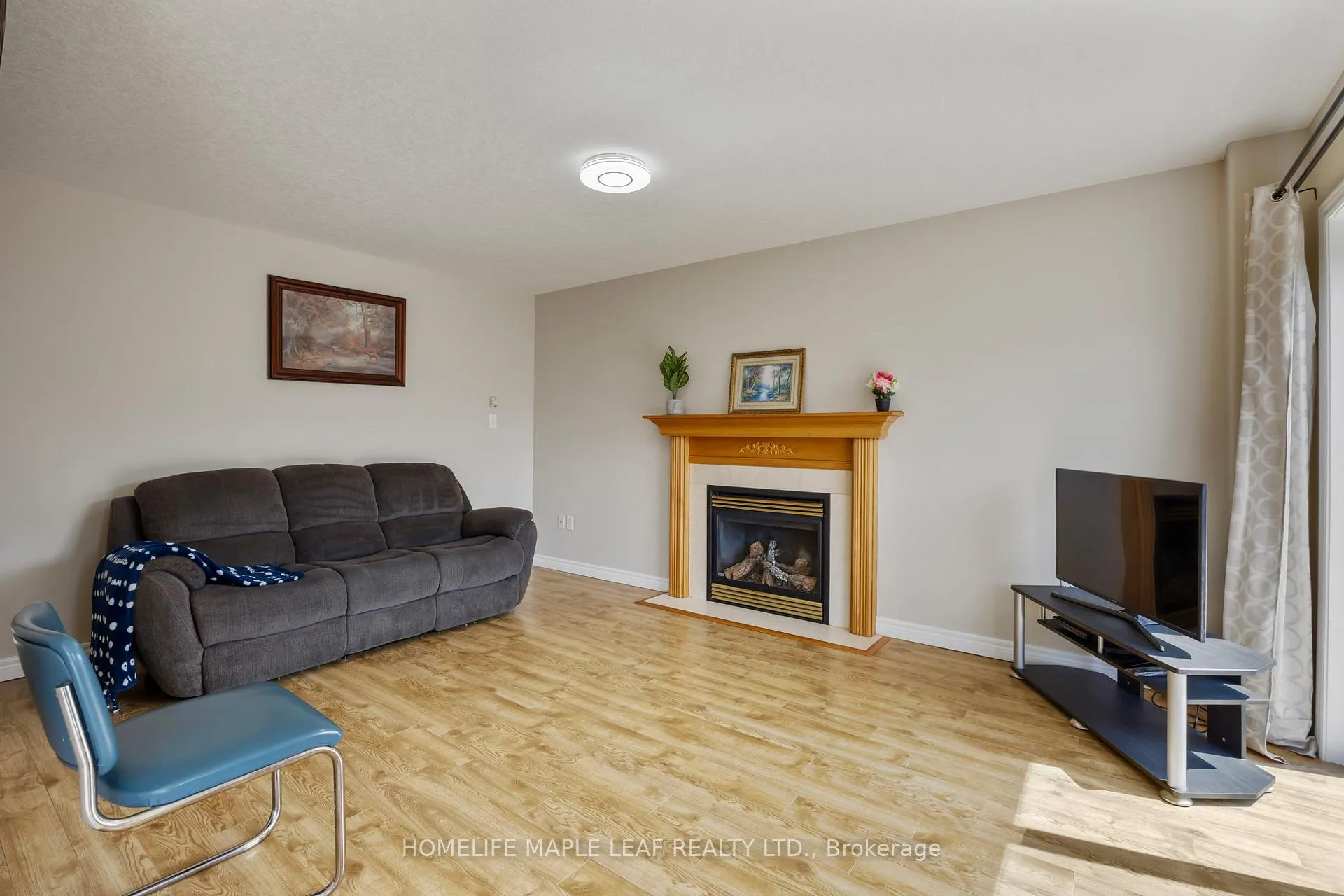 Photo 13 of 17 Irene Drive, Barrie, Painswick South — HOMEH