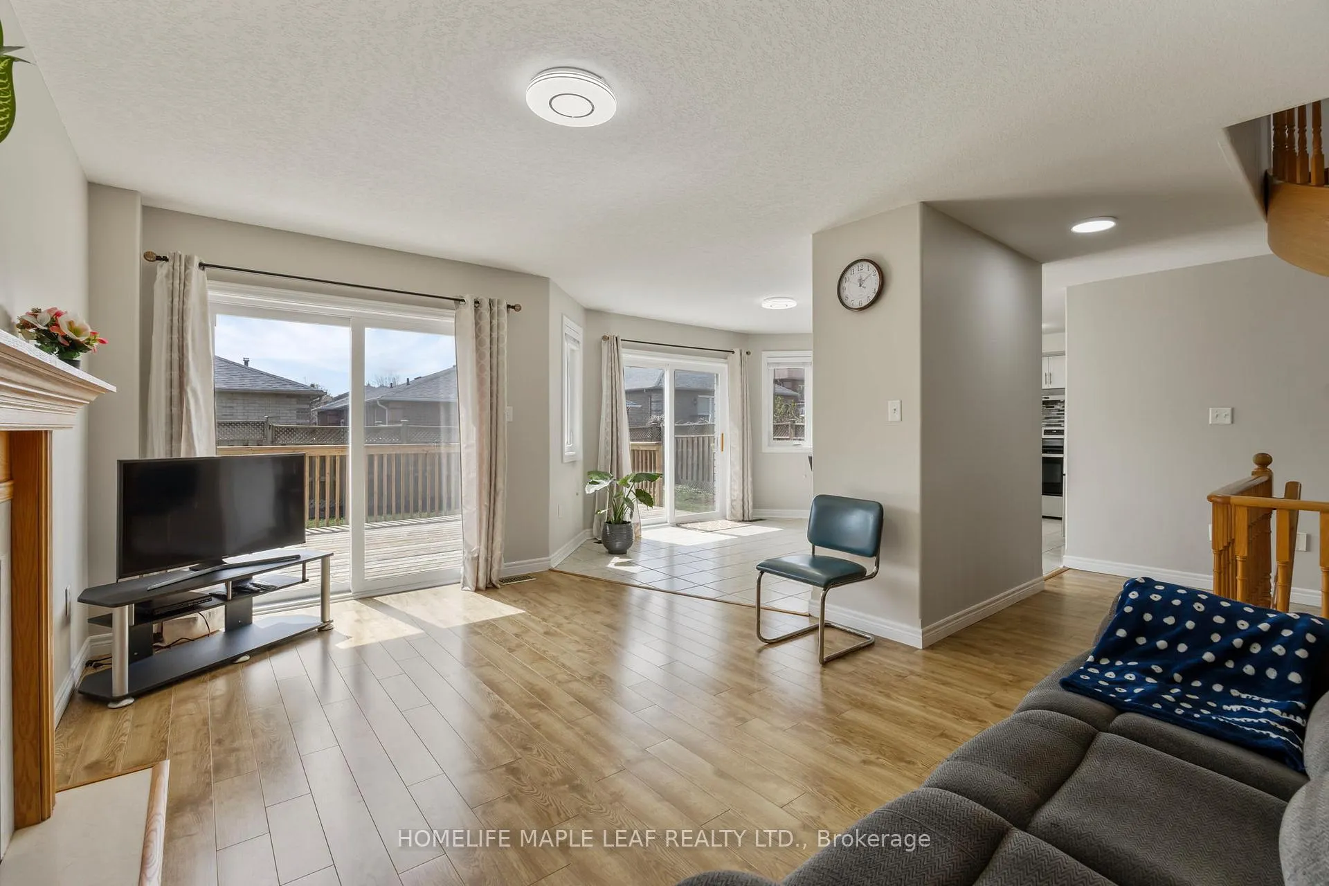 Photo 14 of 17 Irene Drive, Barrie, Painswick South — HOMEH