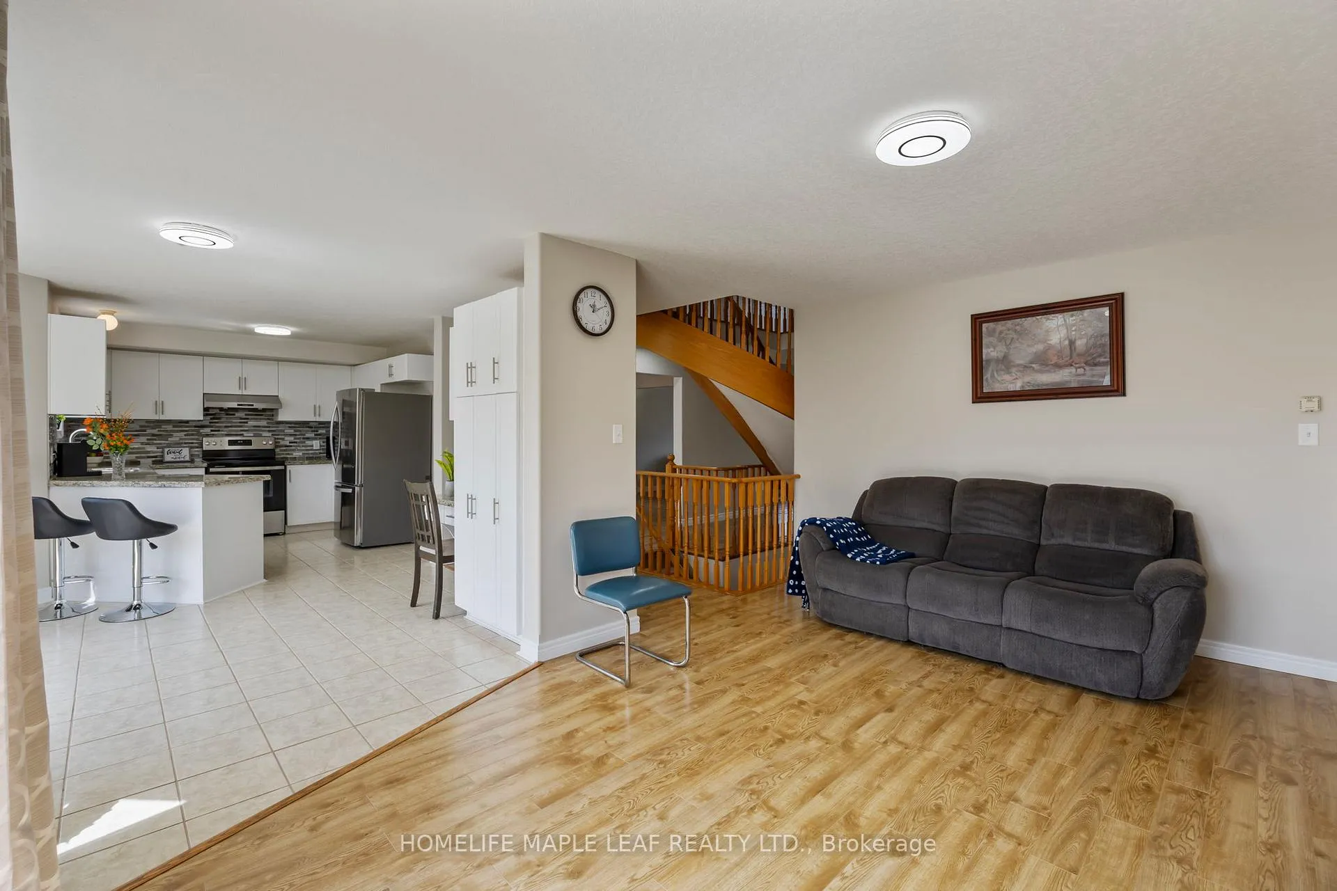 Photo 15 of 17 Irene Drive, Barrie, Painswick South — HOMEH