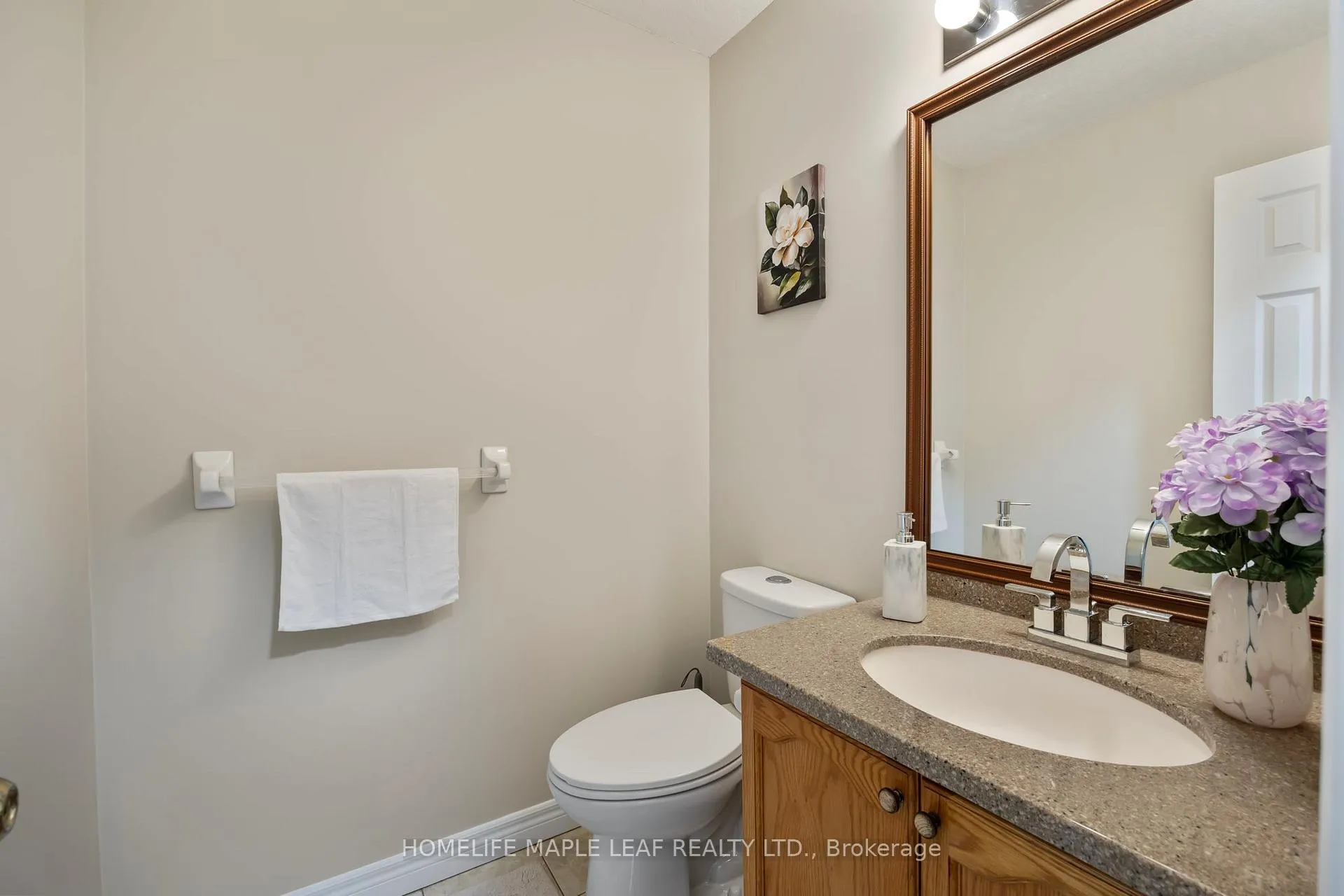 Photo 25 of 17 Irene Drive, Barrie, Painswick South — HOMEH