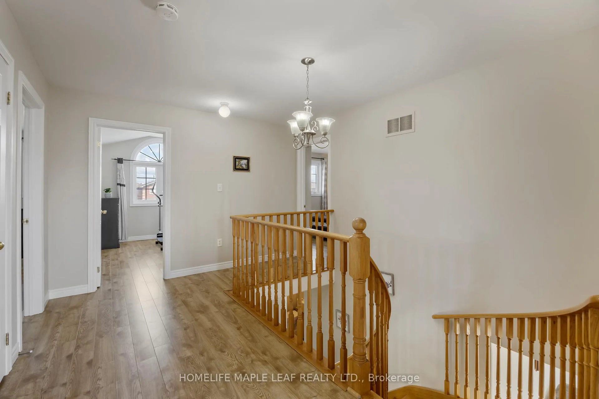 Photo 27 of 17 Irene Drive, Barrie, Painswick South — HOMEH