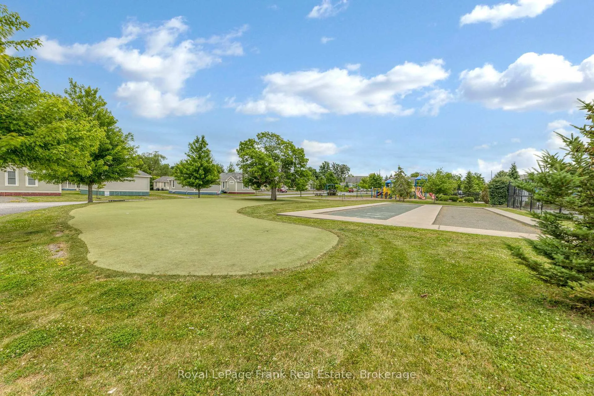 Photo 22 of Unit 13, 26 Meadow View Lane, Prince Edward County, Athol Ward — HOMEH