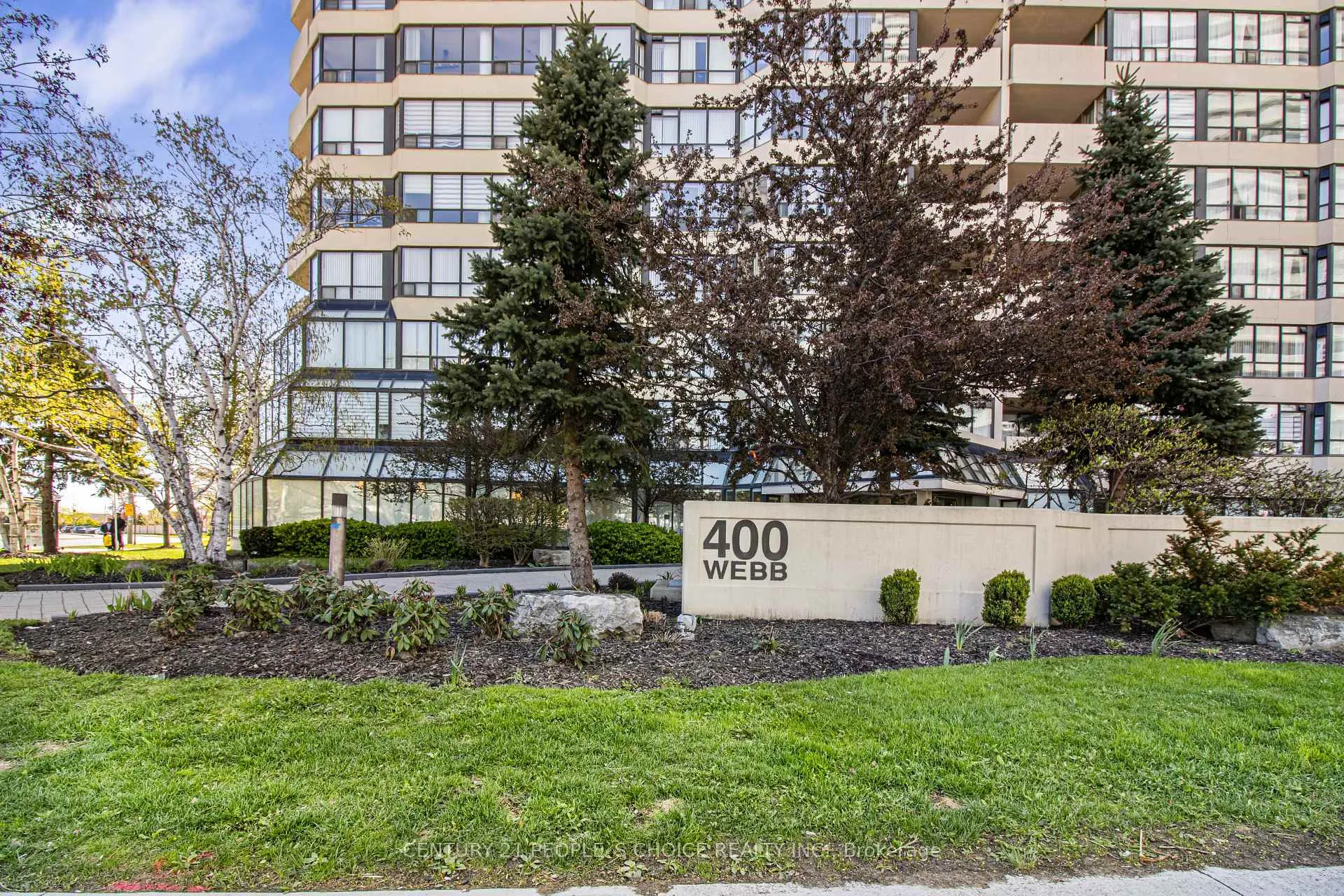 Photo 3 of Unit 606, 400 Webb Drive, Mississauga, City Centre — HOMEH