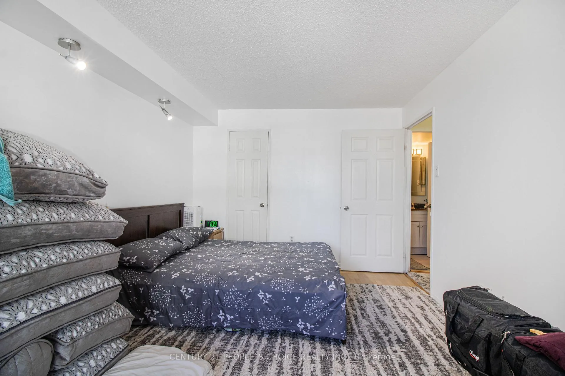 Photo 18 of Unit 606, 400 Webb Drive, Mississauga, City Centre — HOMEH
