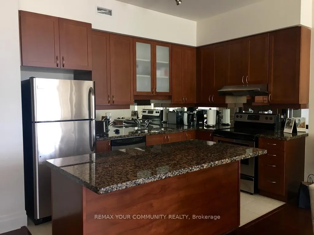 Photo 4 of Unit 110, 21 Upper Duke Crescent, Markham, Unionville — HOMEH