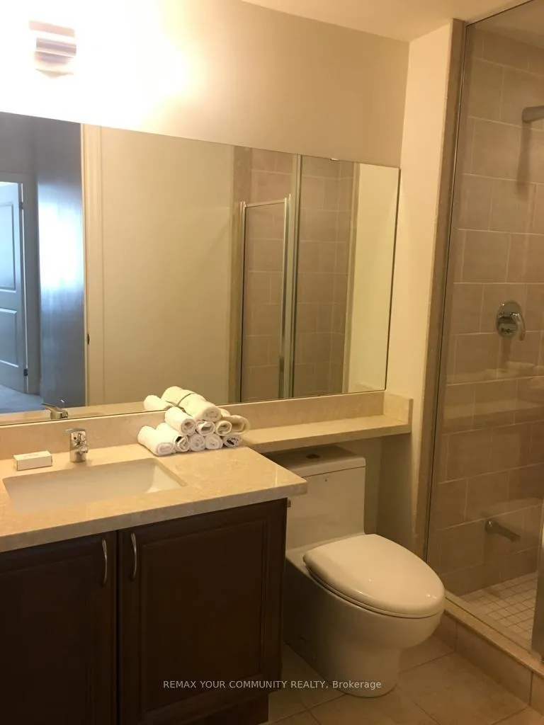 Photo 7 of Unit 110, 21 Upper Duke Crescent, Markham, Unionville — HOMEH