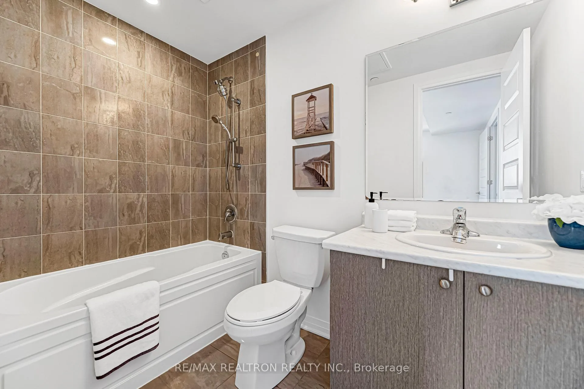 Photo 24 of Unit 304, 58 Adam Seller Street, Markham, Cornell — HOMEH