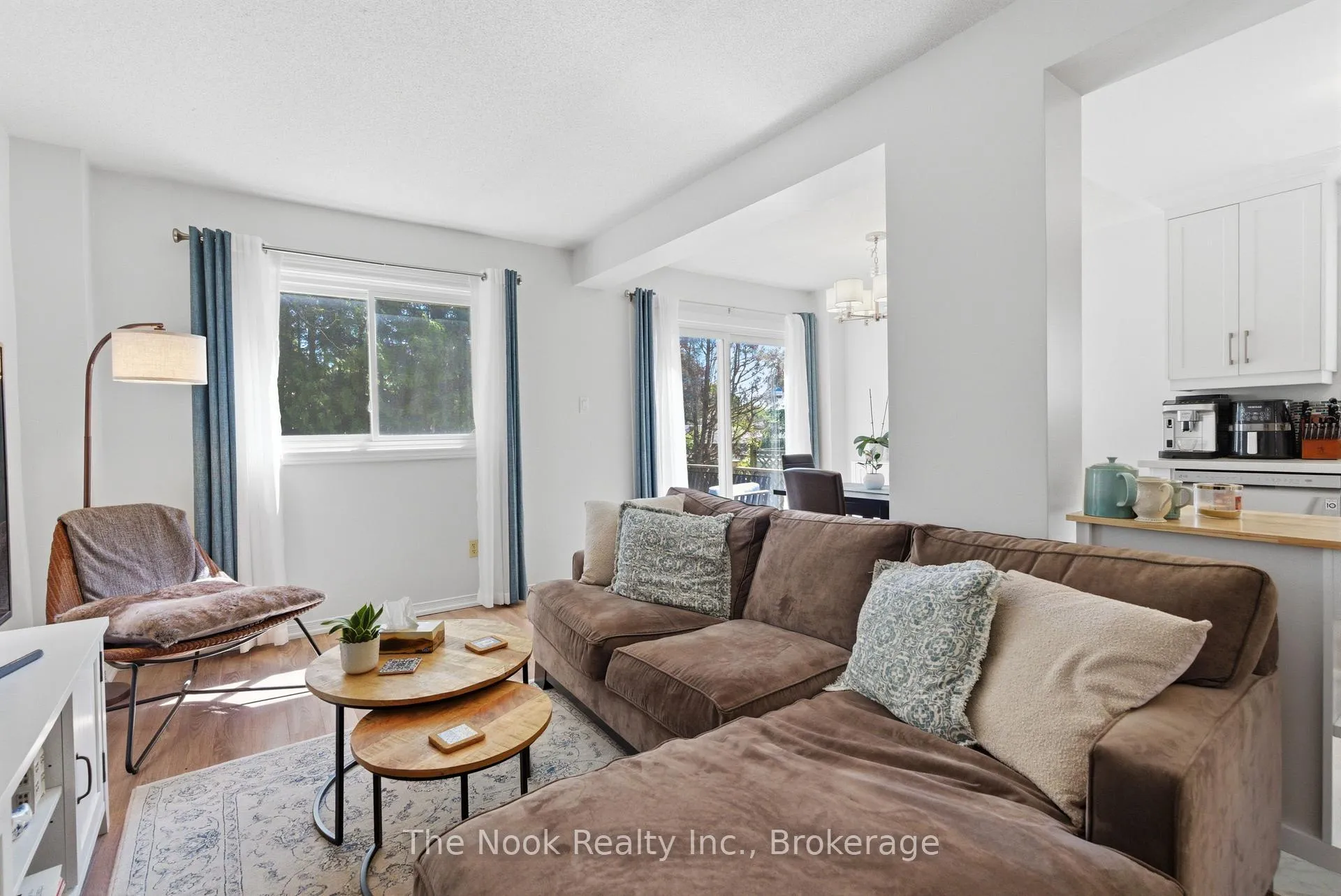 Photo 33 of 606 Cobblehill Drive, Oshawa, Pinecrest — HOMEH