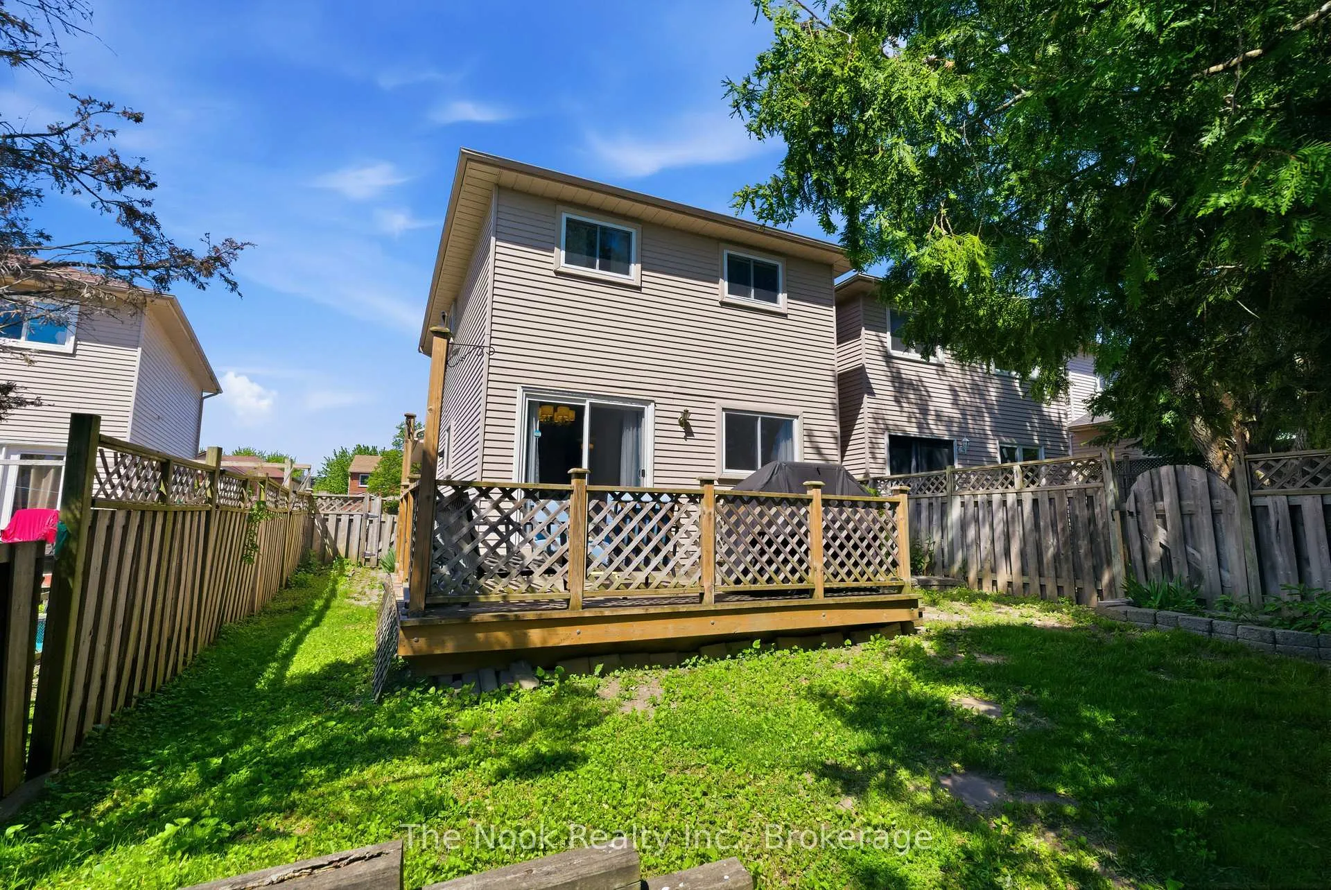 Photo 46 of 606 Cobblehill Drive, Oshawa, Pinecrest — HOMEH