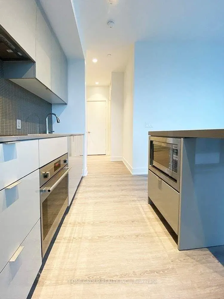 Photo 9 of Unit 2810, 7 Grenville Street, Toronto, Bay Street Corridor — HOMEH