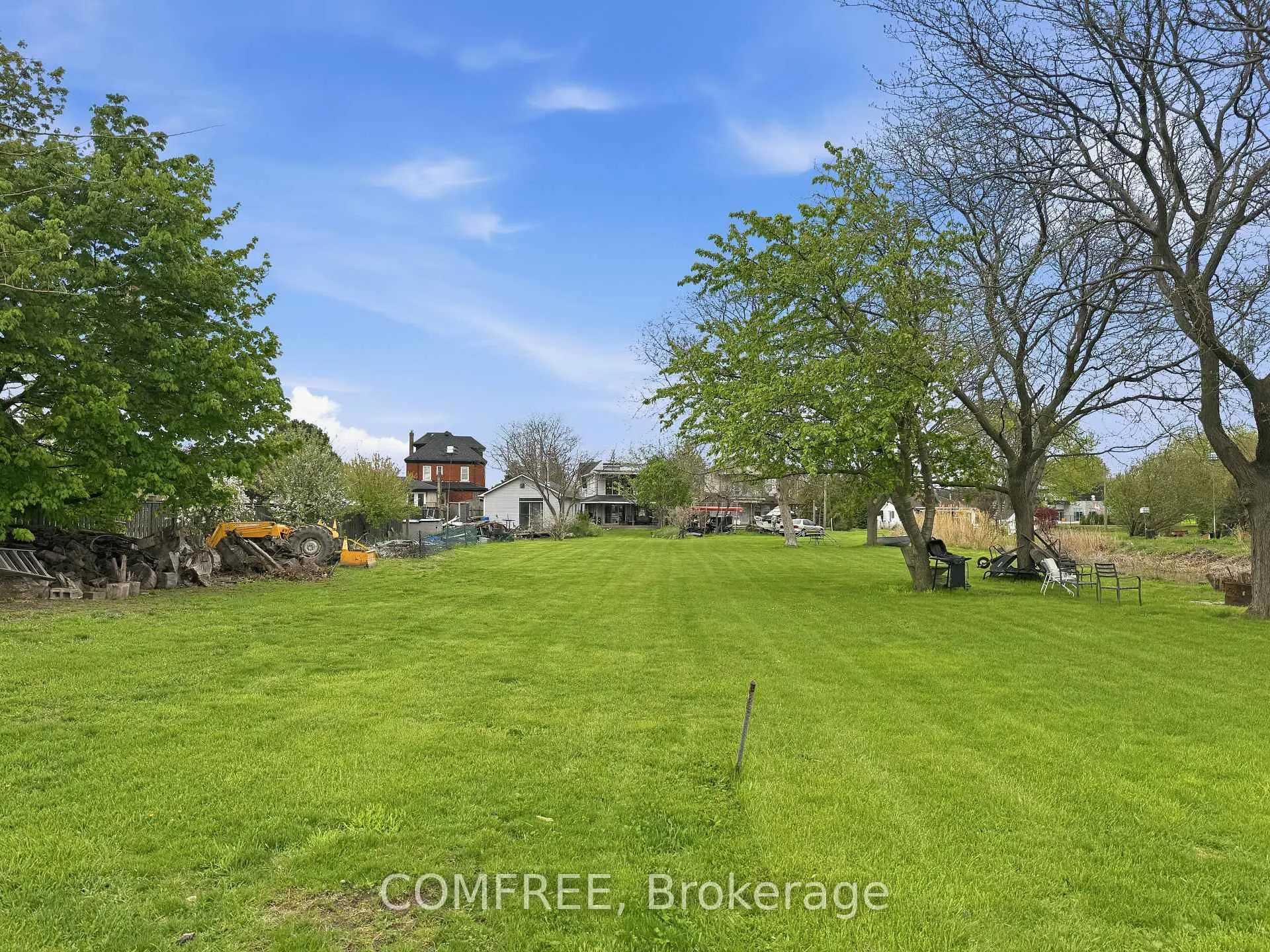 Photo 34 of 2122 Old Front Road, LaSalle — HOMEH