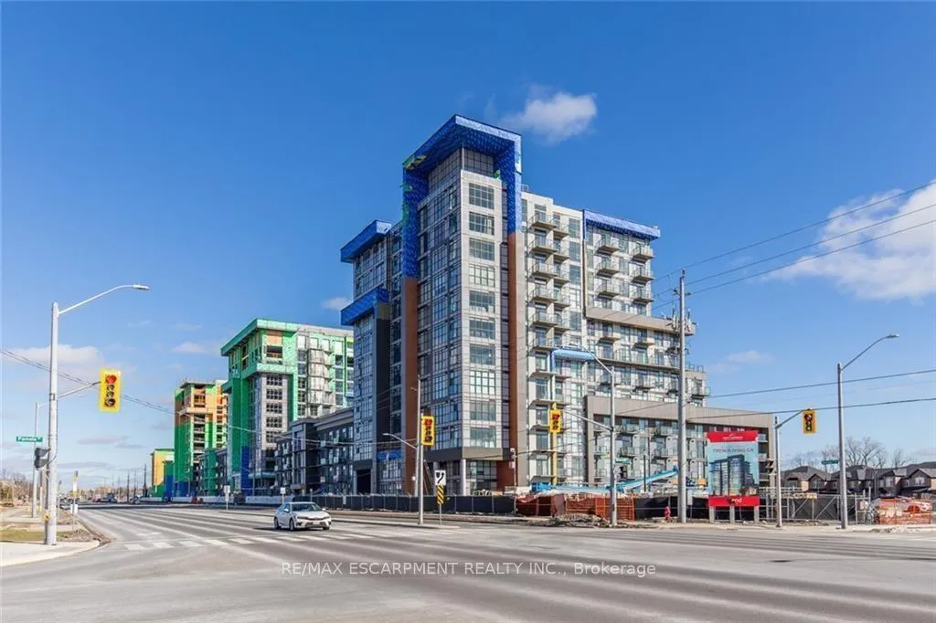 Photo 1 of Unit 522, 460 Dundas Street E, Hamilton, Waterdown — HOMEH