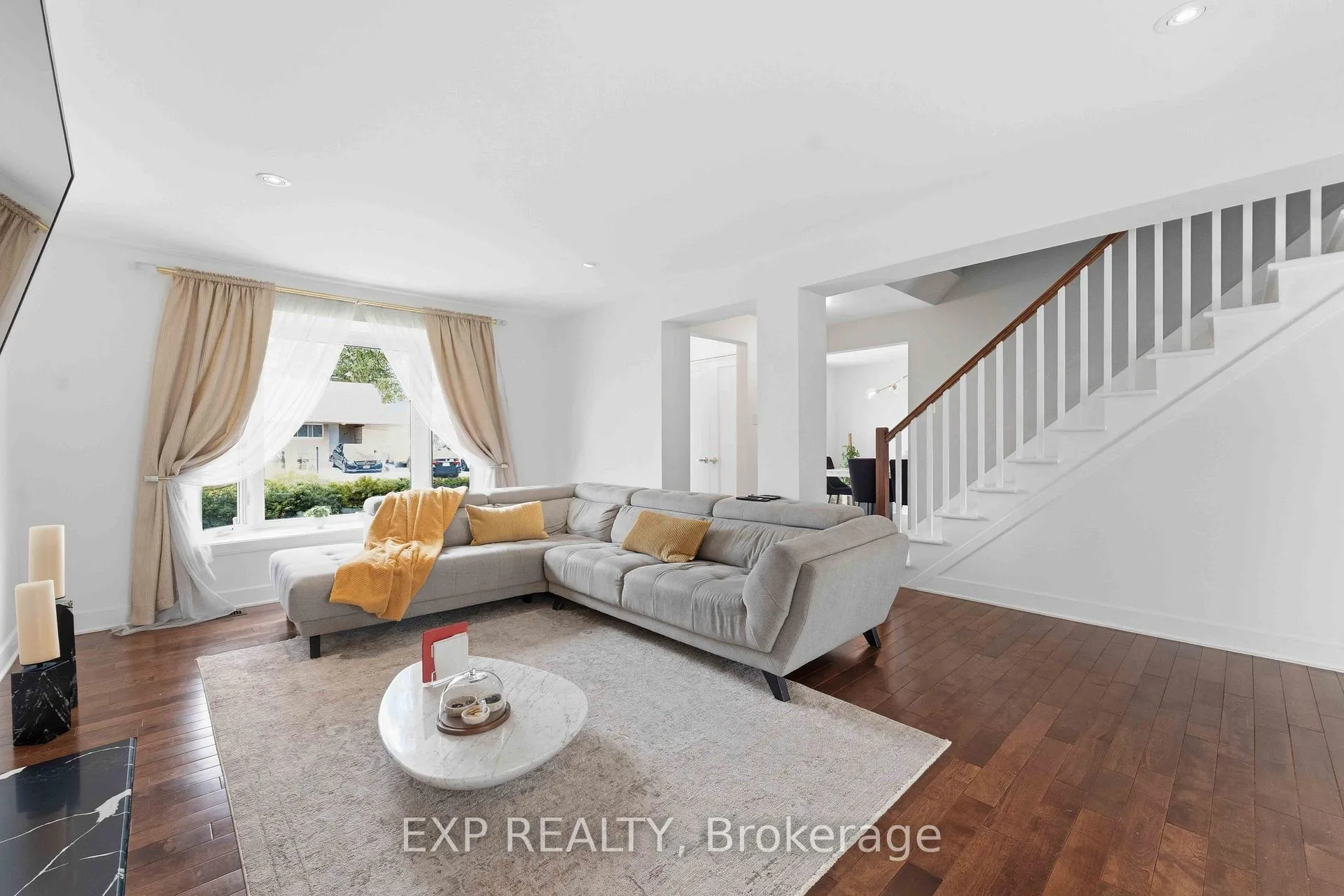 Photo 7 of 46 Parkglen Drive, Ottawa, Meadowlands/St. Claire Gardens — HOMEH