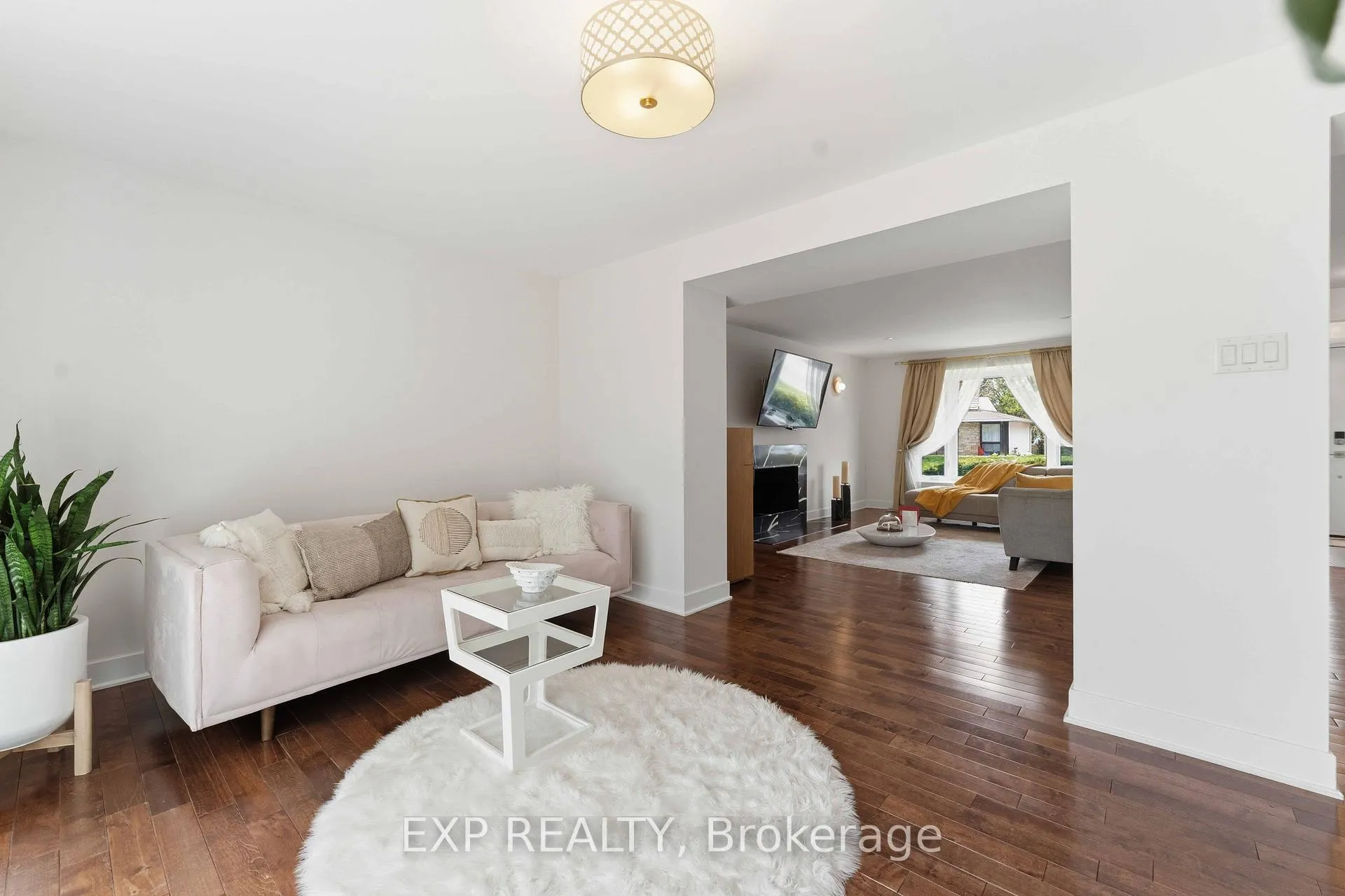 Photo 11 of 46 Parkglen Drive, Ottawa, Meadowlands/St. Claire Gardens — HOMEH