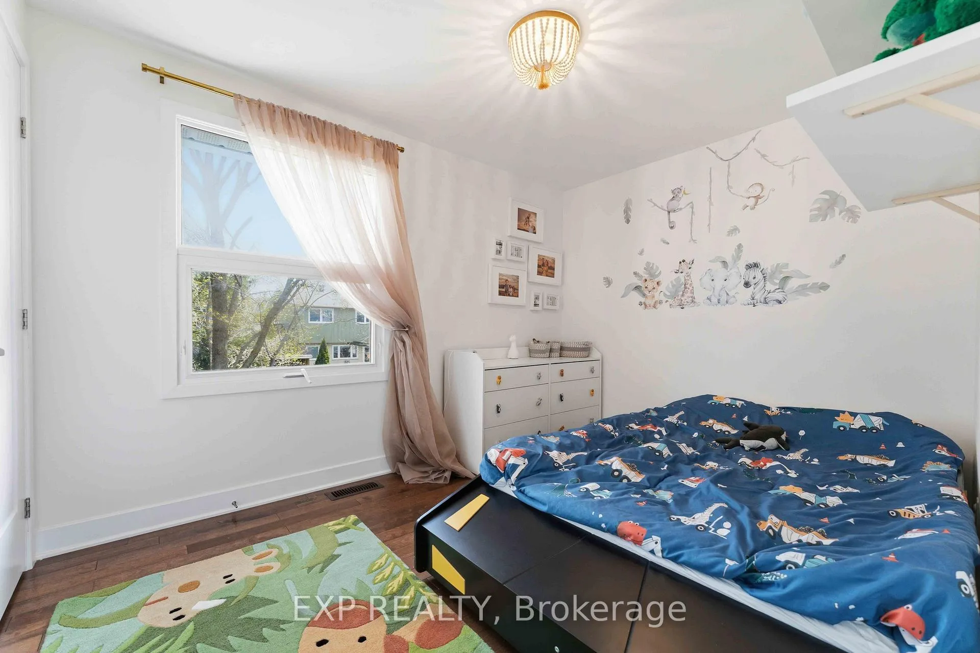 Photo 27 of 46 Parkglen Drive, Ottawa, Meadowlands/St. Claire Gardens — HOMEH