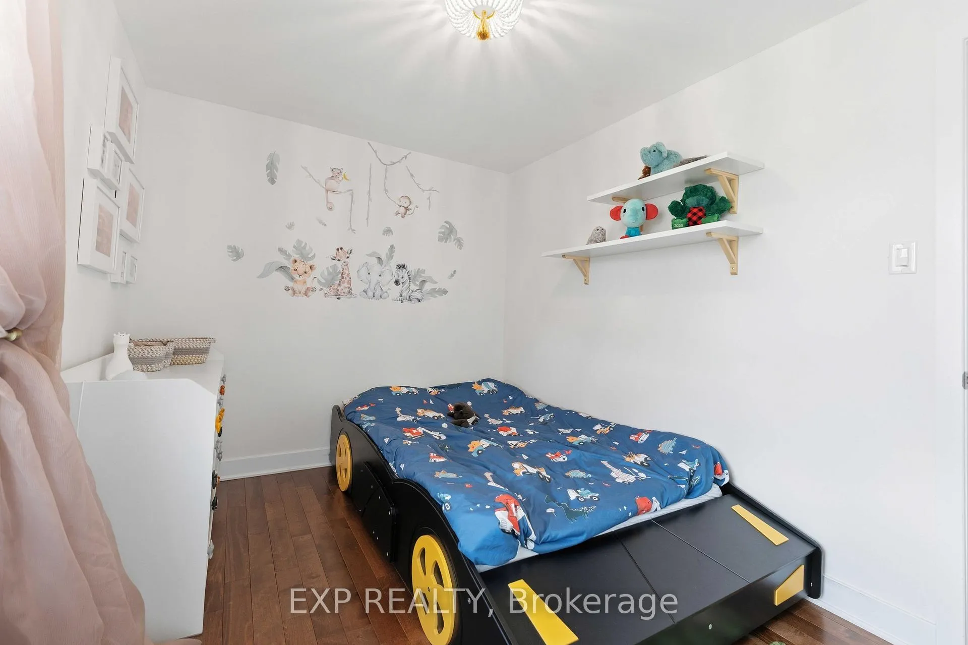 Photo 28 of 46 Parkglen Drive, Ottawa, Meadowlands/St. Claire Gardens — HOMEH