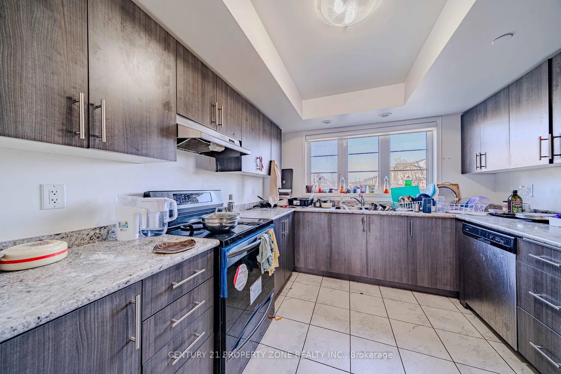 Photo 3 of 2514 Rosedrop Path, Oshawa, Windfields — HOMEH