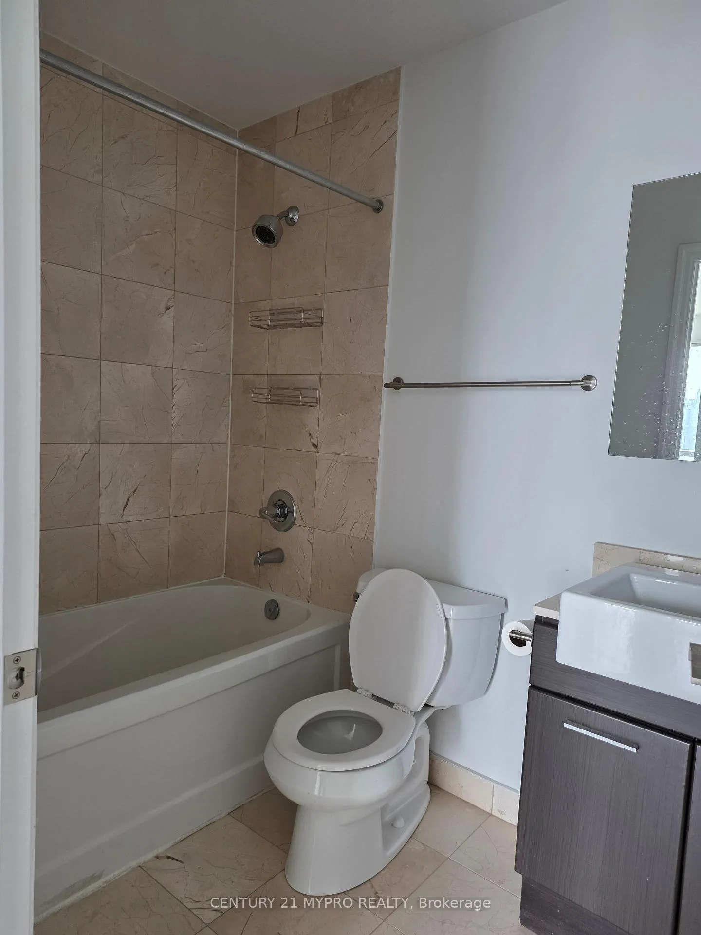 Photo 10 of Unit Ph 507, 770 Bay Street, Toronto, Bay Street Corridor — HOMEH