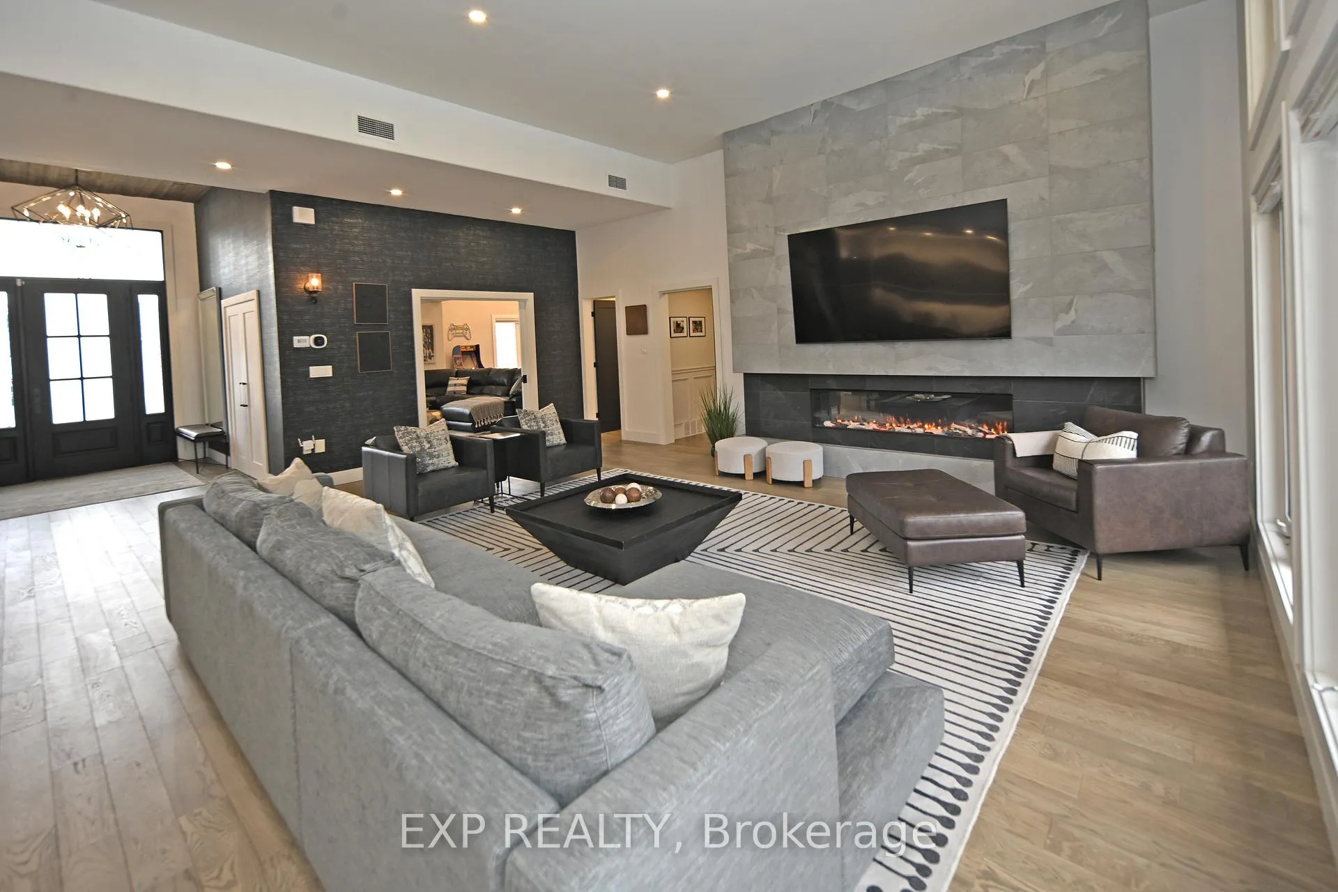Photo 16 of 22 Melissa Crescent, North Bay, Airport — HOMEH