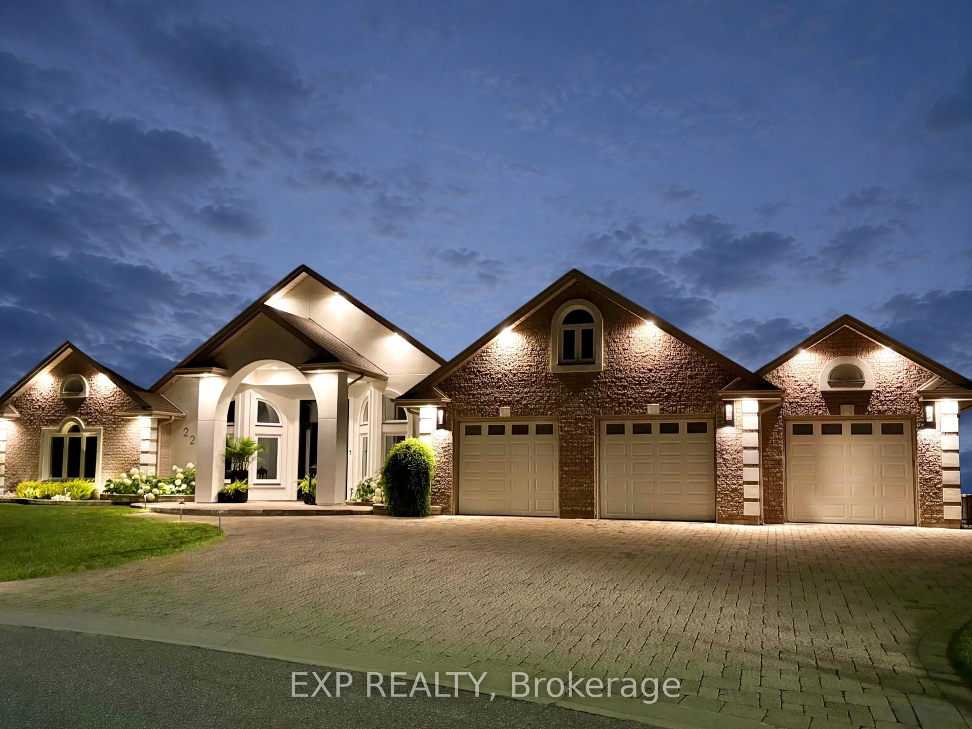 Photo 5 of 22 Melissa Crescent, North Bay, Airport — HOMEH
