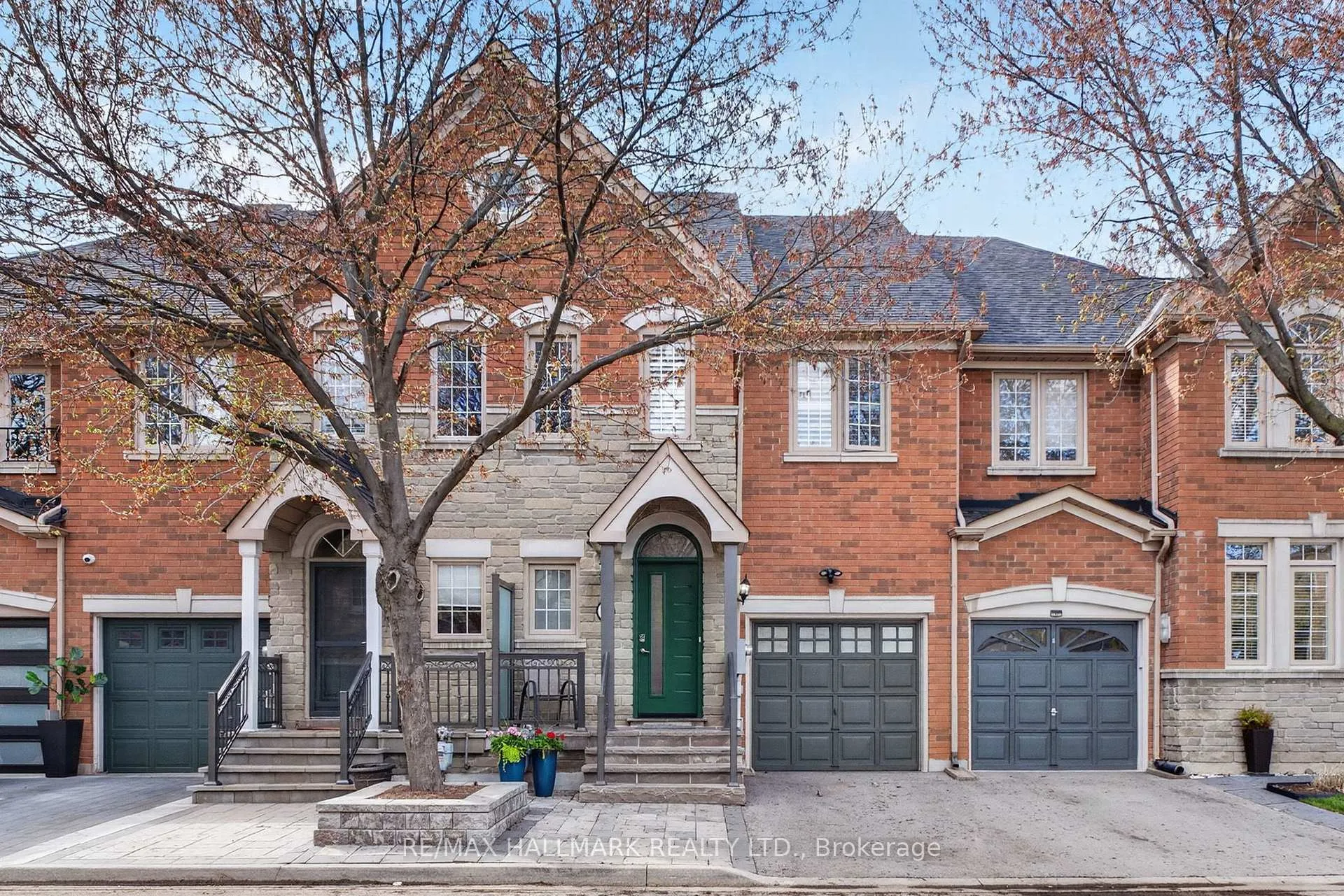 Photo 1 of Unit 47, 180 Blue Willow Drive, Vaughan, East Woodbridge — HOMEH