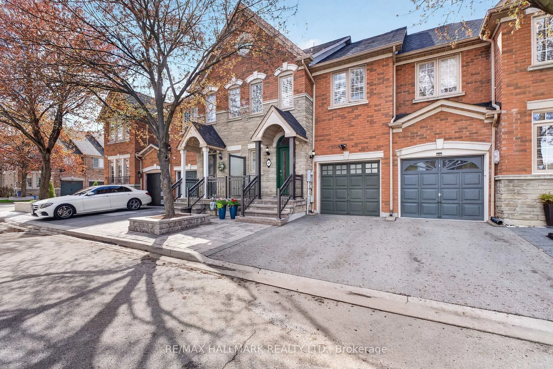 Photo 2 of Unit 47, 180 Blue Willow Drive, Vaughan, East Woodbridge — HOMEH