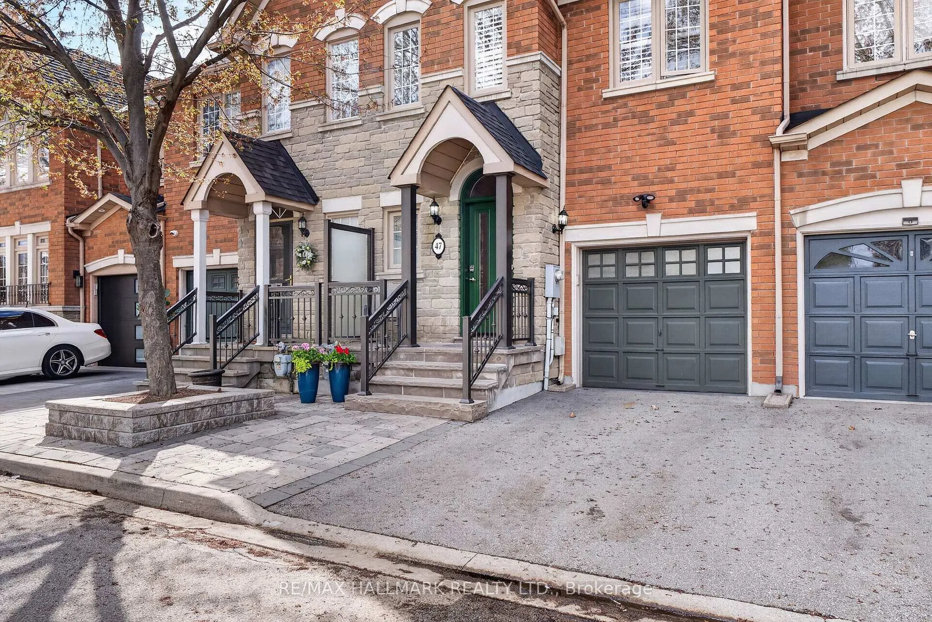 Photo 3 of Unit 47, 180 Blue Willow Drive, Vaughan, East Woodbridge — HOMEH