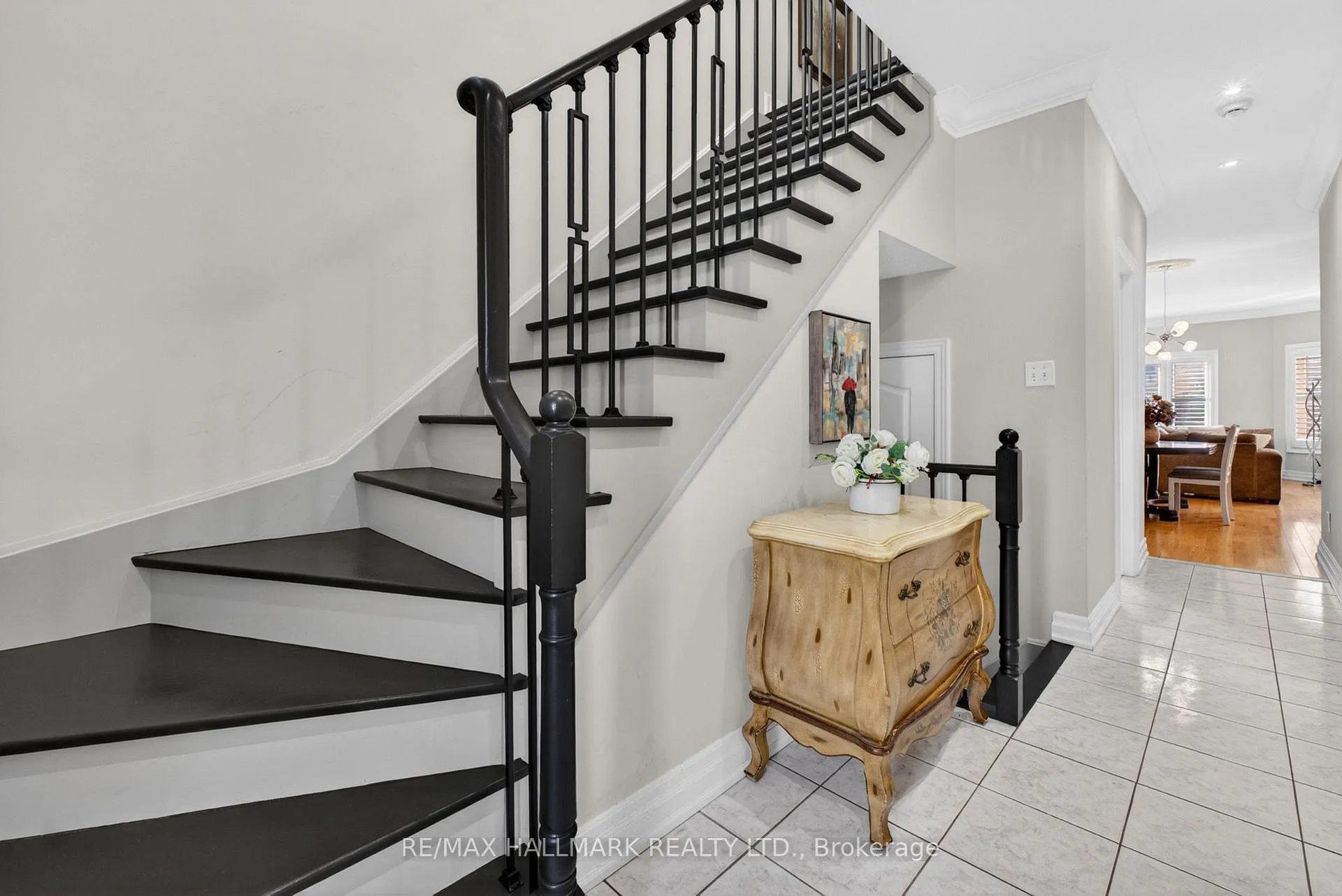 Photo 6 of Unit 47, 180 Blue Willow Drive, Vaughan, East Woodbridge — HOMEH