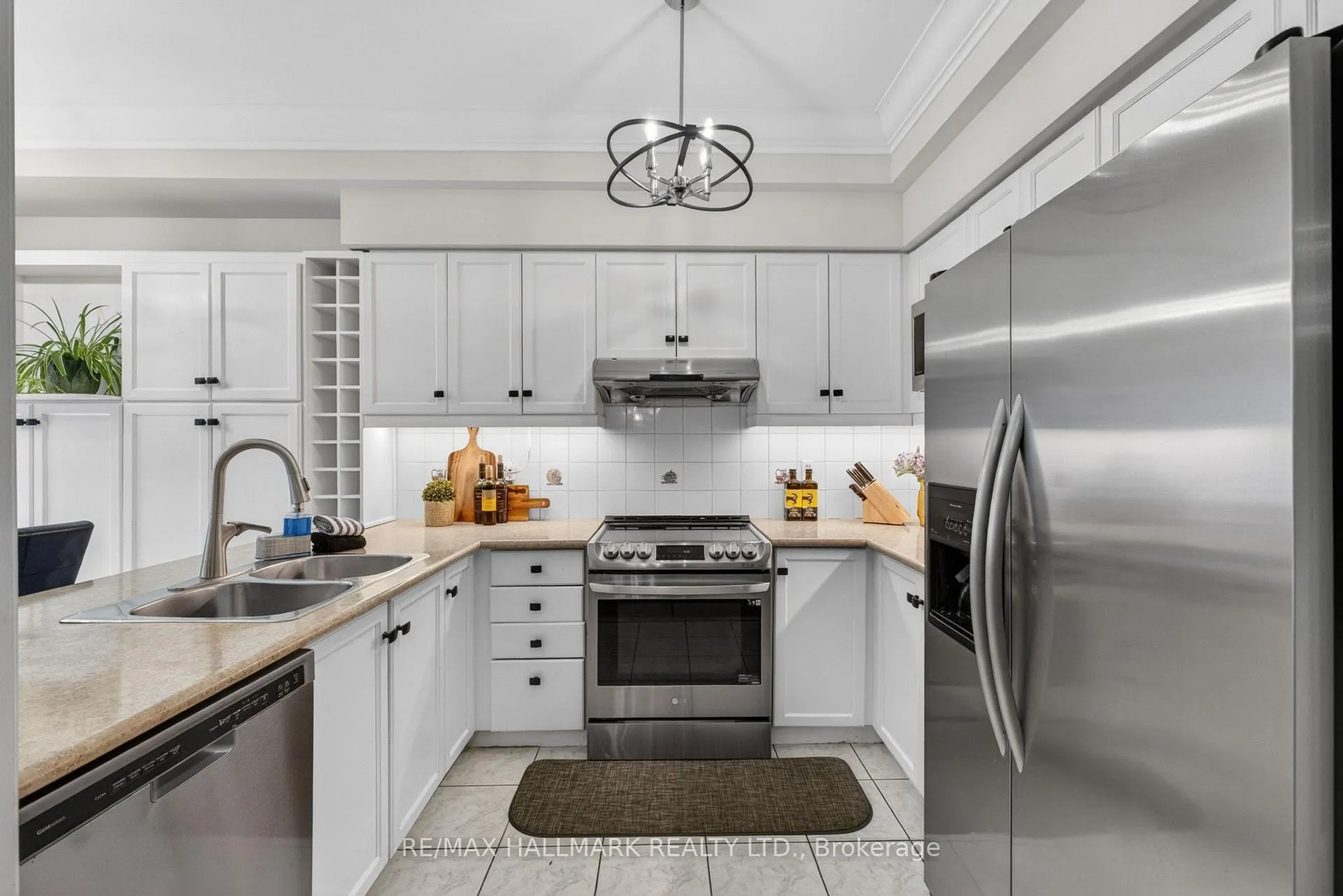 Photo 17 of Unit 47, 180 Blue Willow Drive, Vaughan, East Woodbridge — HOMEH