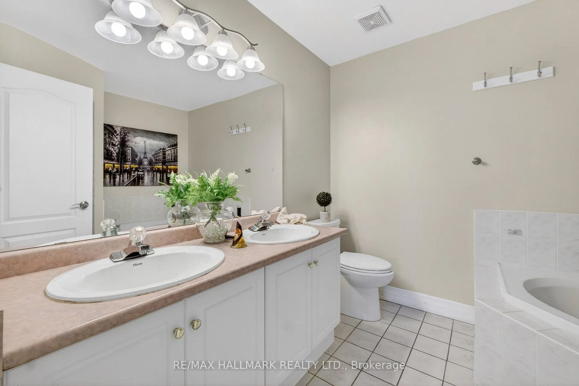 Photo 27 of Unit 47, 180 Blue Willow Drive, Vaughan, East Woodbridge — HOMEH