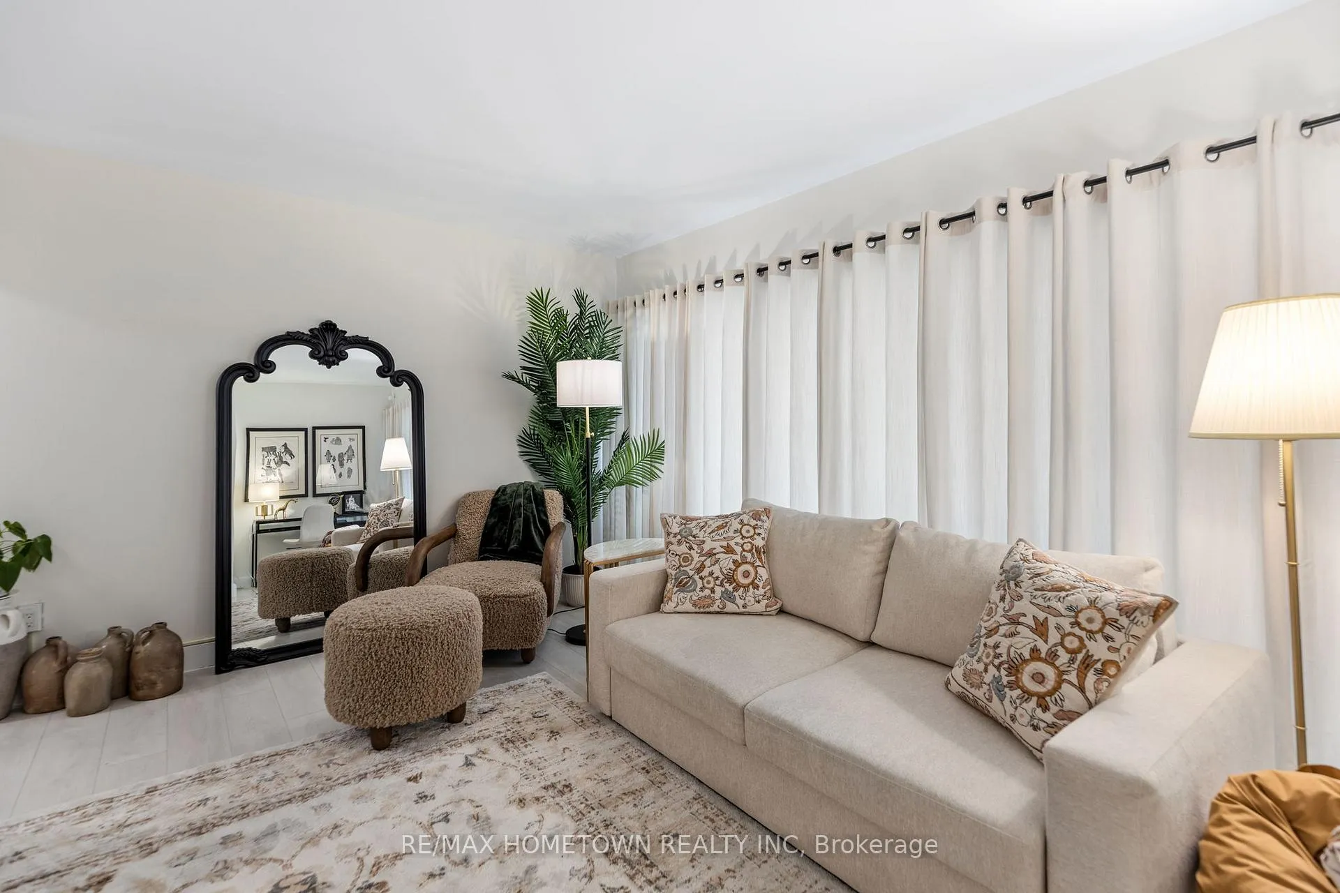 Photo 12 of Unit 406, 109 King Street E, Brockville — HOMEH