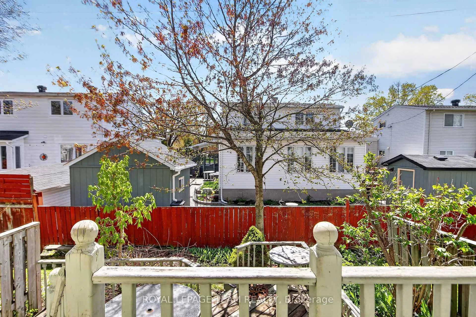 Photo 29 of 39 Saxton Private, Ottawa, Redwood Park — HOMEH