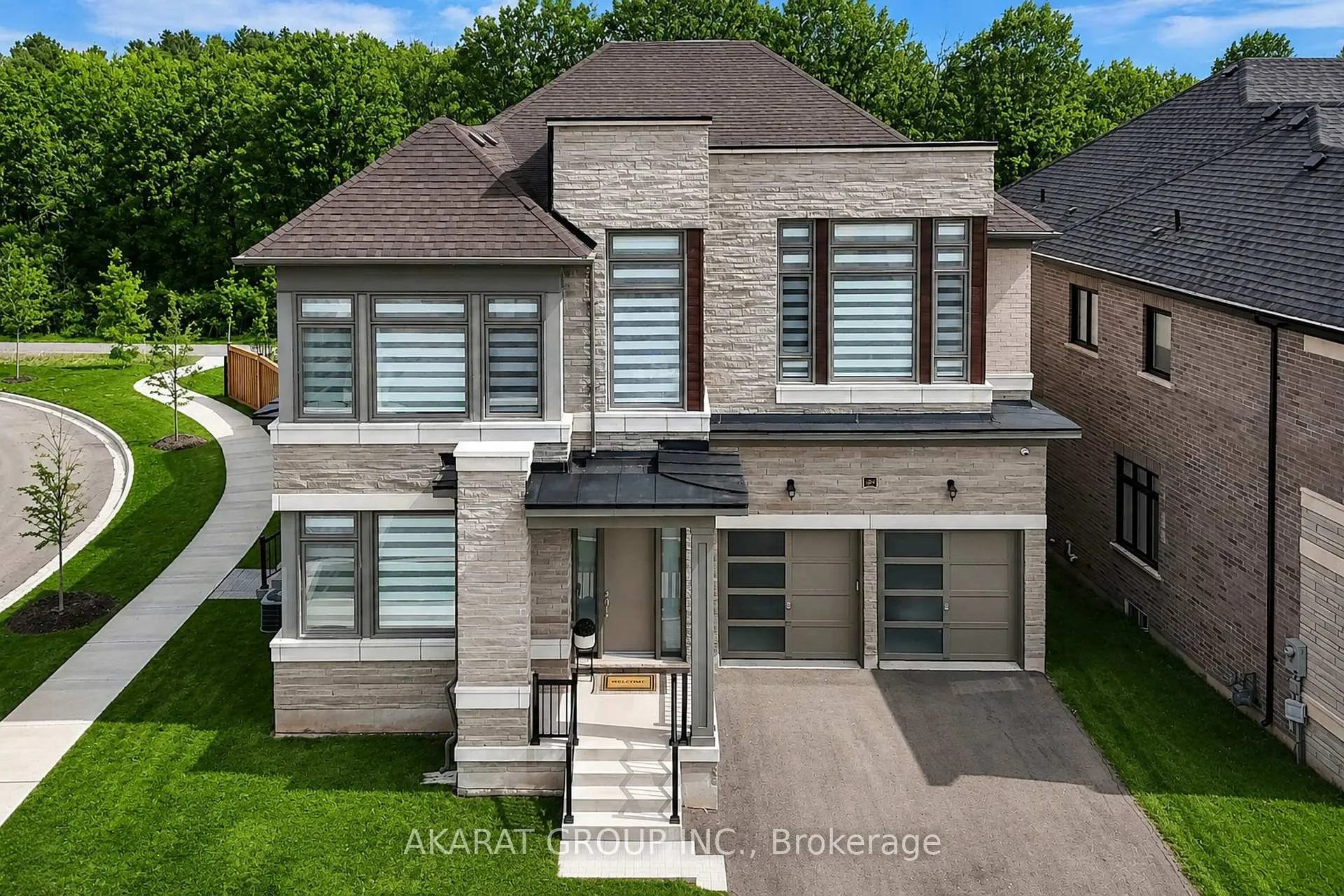 Photo of 1283 Meadowside Path