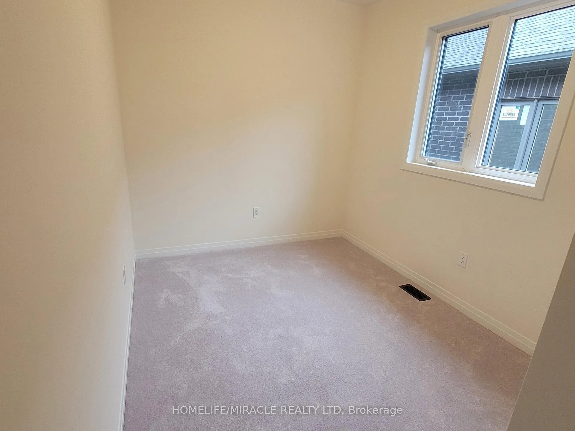 Photo 18 of 41 Rumi Court, Vaughan, Patterson — HOMEH