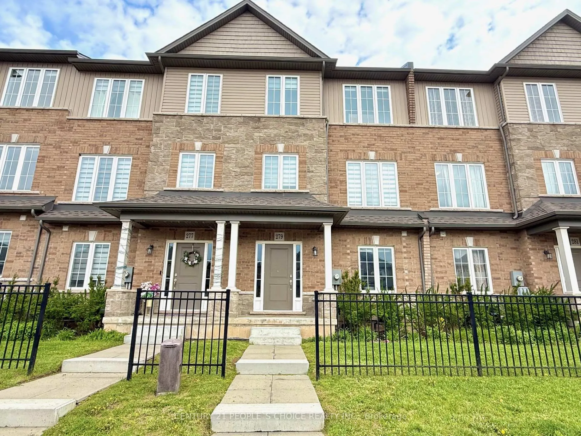 Photo 1 of 279 Dalgleish Trail, Hamilton, Hannon — HOMEH