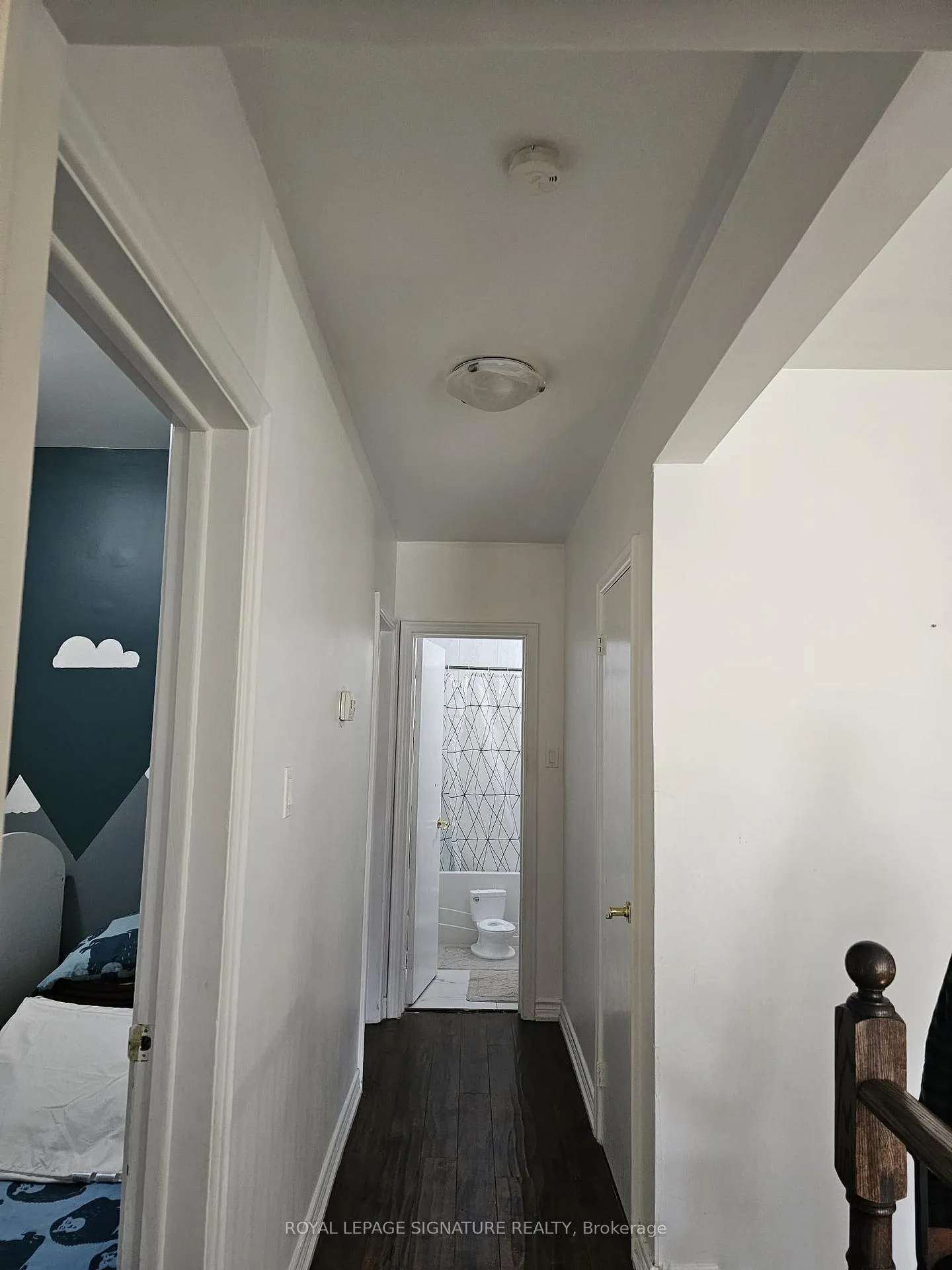 Photo 16 of 3242 Lawrence Avenue, Scarborough, Woburn — HOMEH