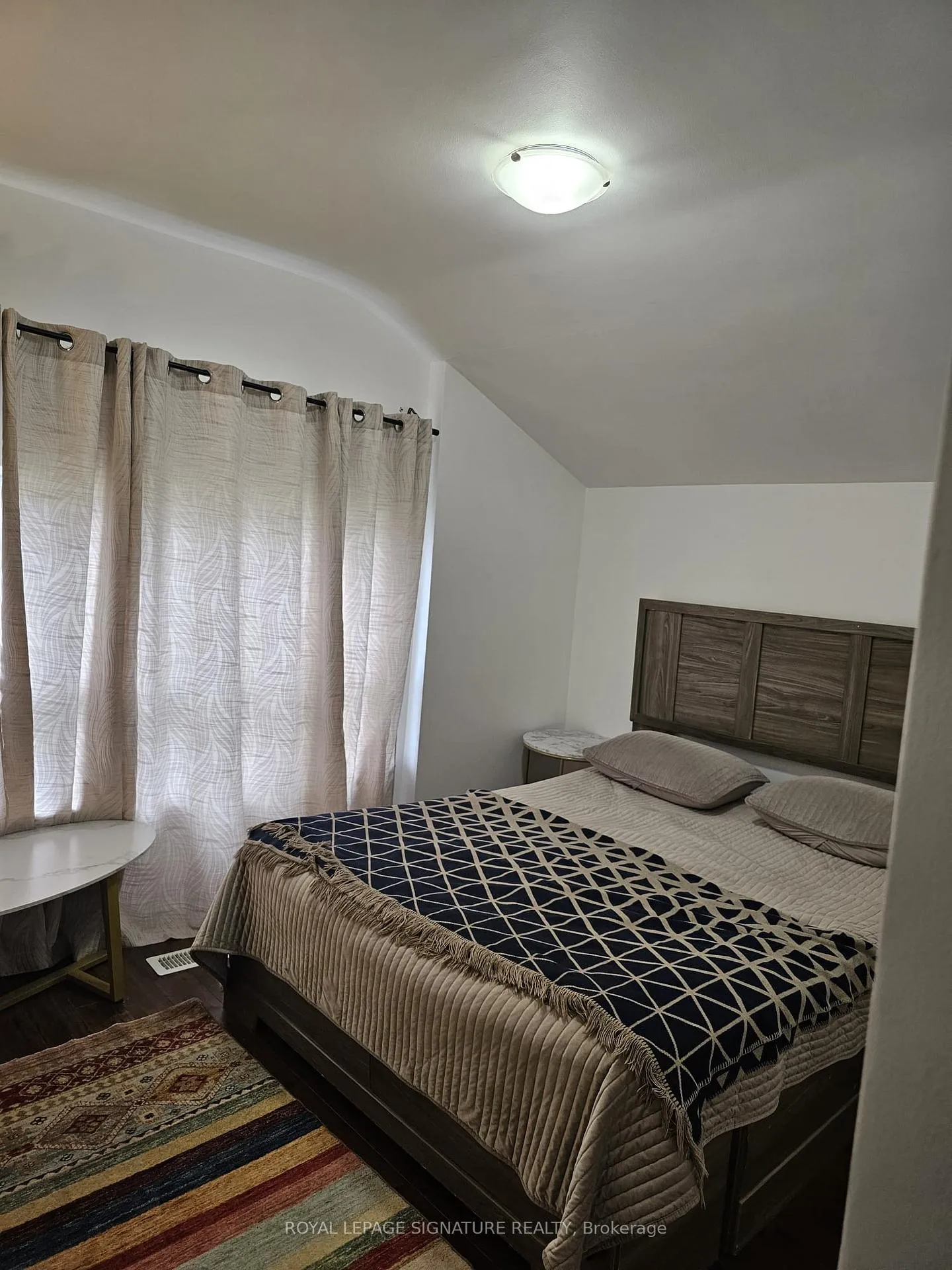 Photo 20 of 3242 Lawrence Avenue, Scarborough, Woburn — HOMEH
