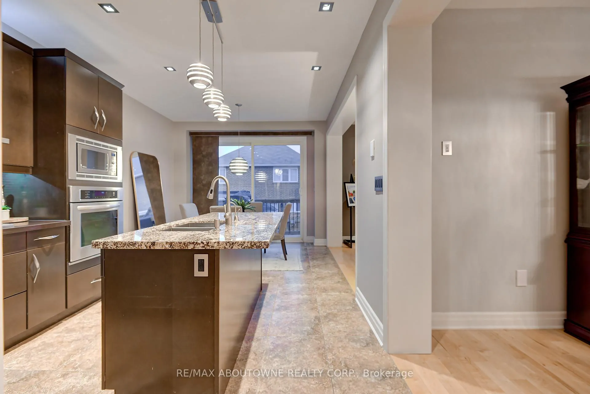 Photo 9 of 310 Leitch Landing, Milton, Scott — HOMEH