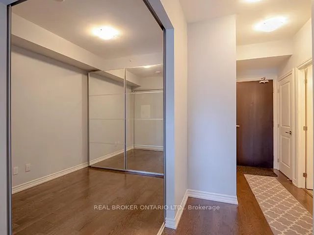 Photo 7 of Unit 524, 23 Glebe Road W, Toronto, Yonge-Eglinton — HOMEH